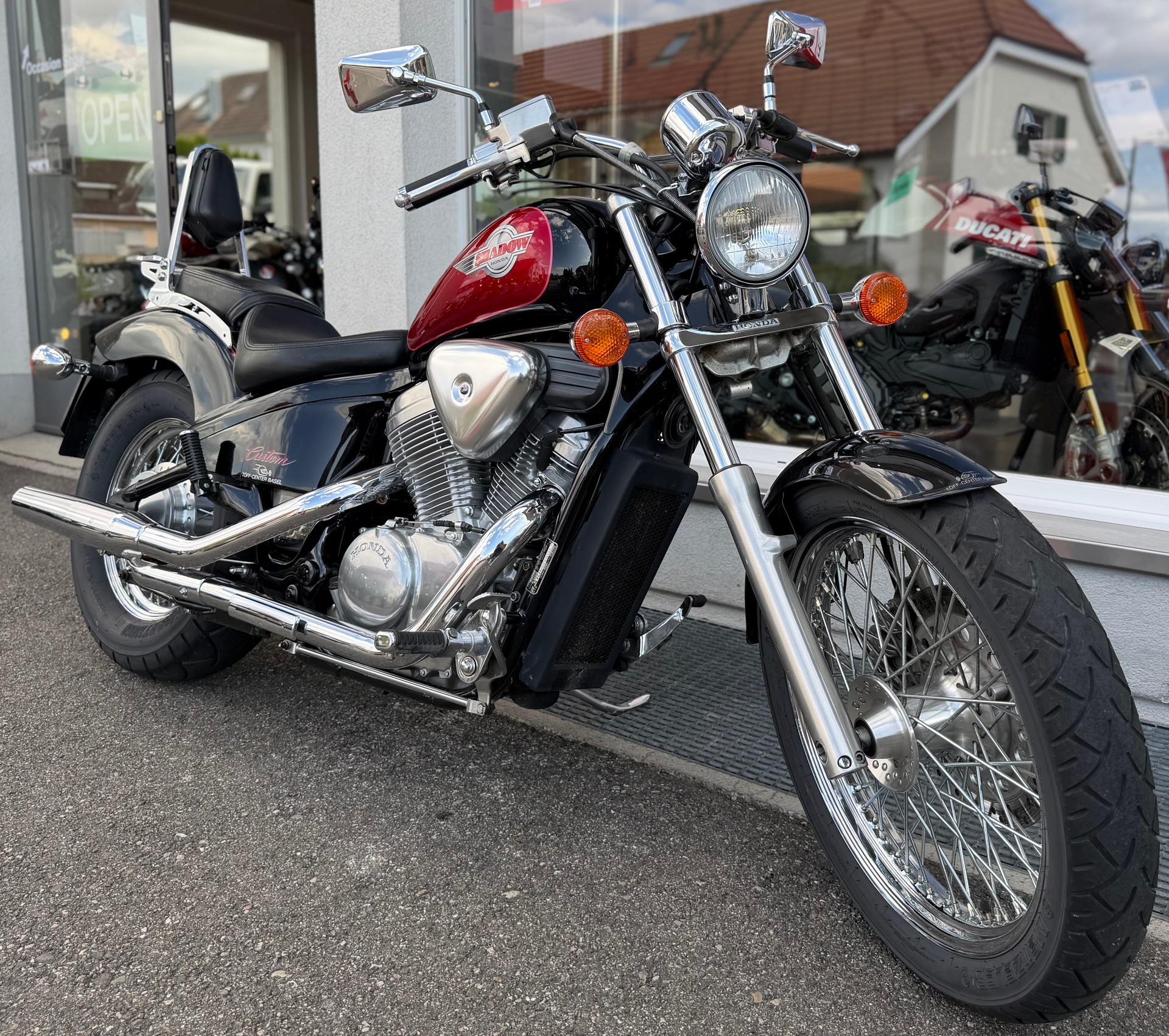 HONDA VT 600 C P-V Shadow-image-2