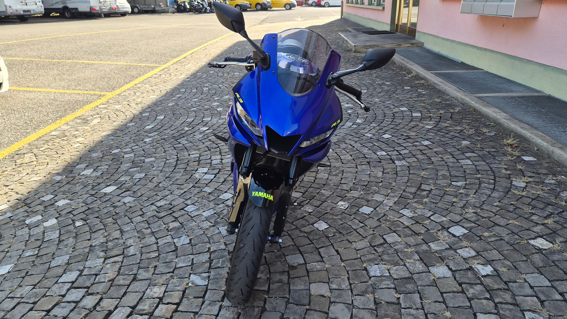 YAMAHA YZF-R3 ABS-image-9