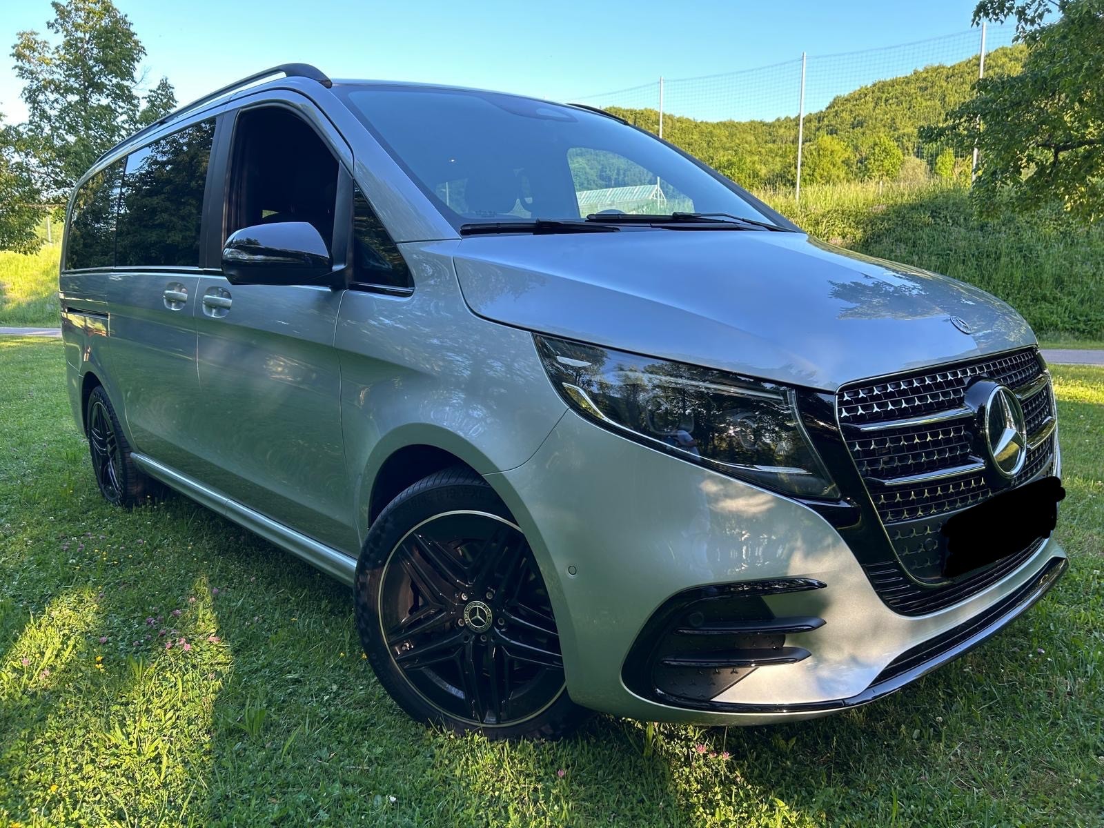 MERCEDES-BENZ V 300 d Avantgarde lang-image-1