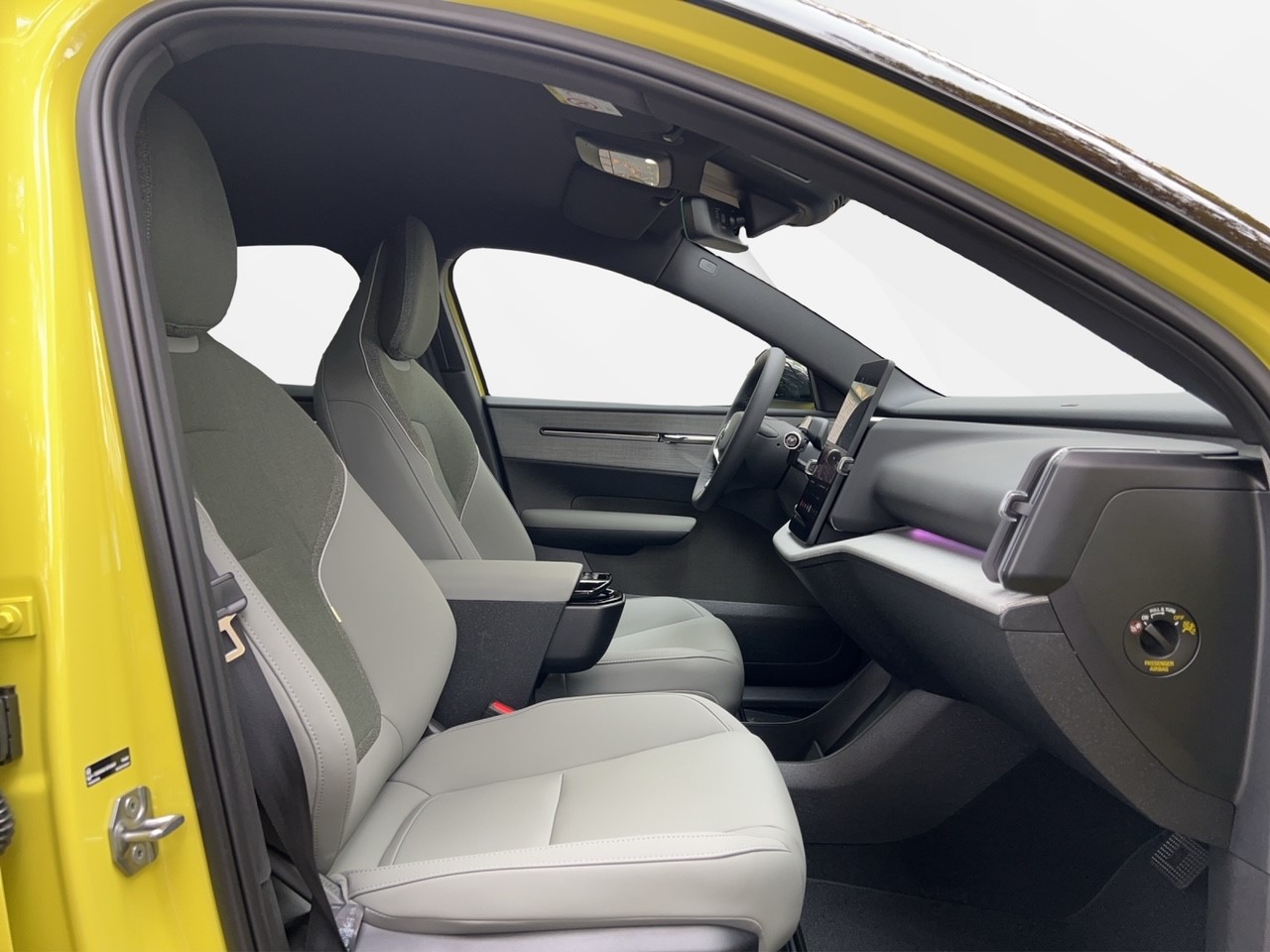 VOLVO EX30 E60 69kWh Single Motor Extended Range Plus To Drive Cool Farshuhlfahrzeug-image-11