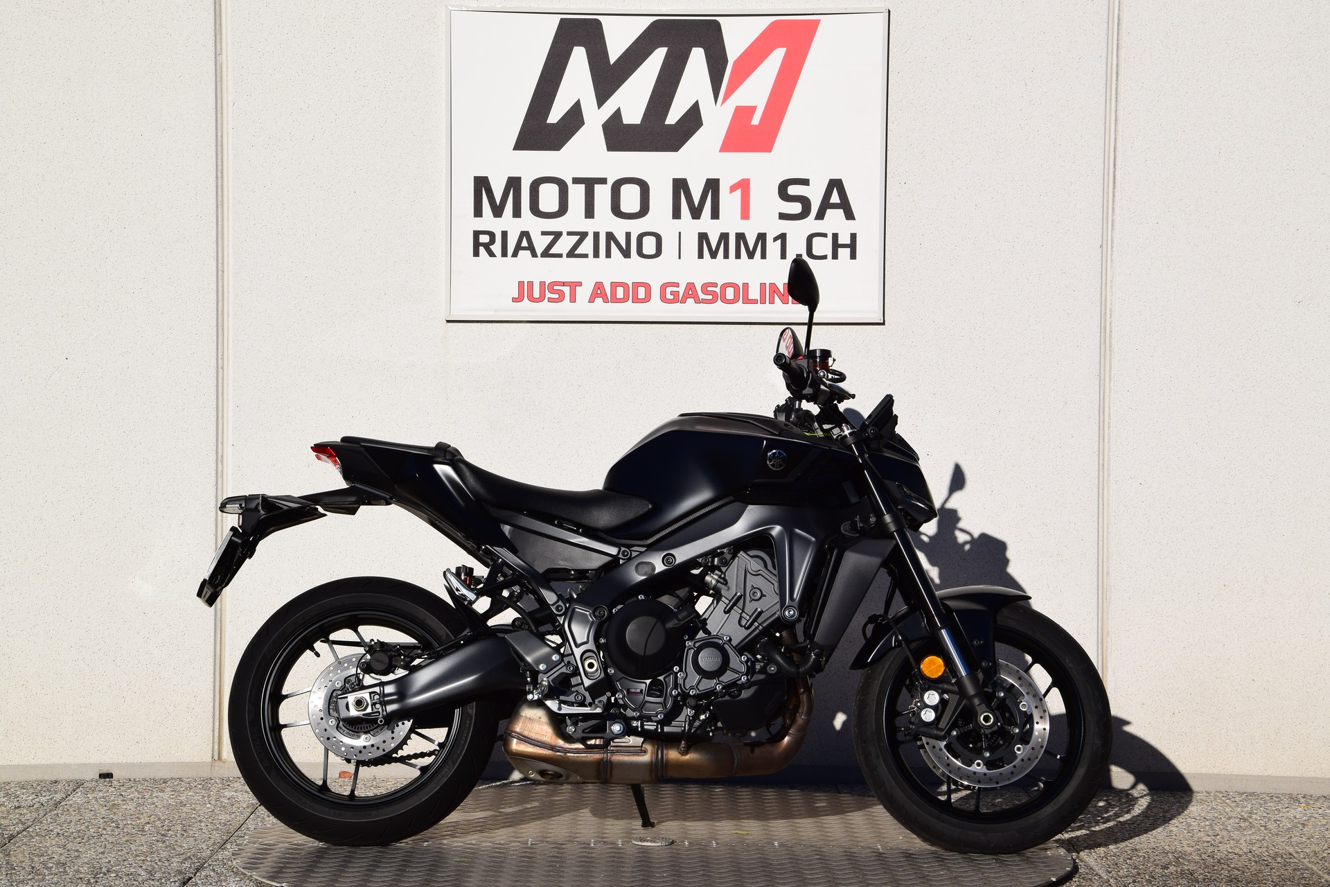 YAMAHA MT-09-image-0