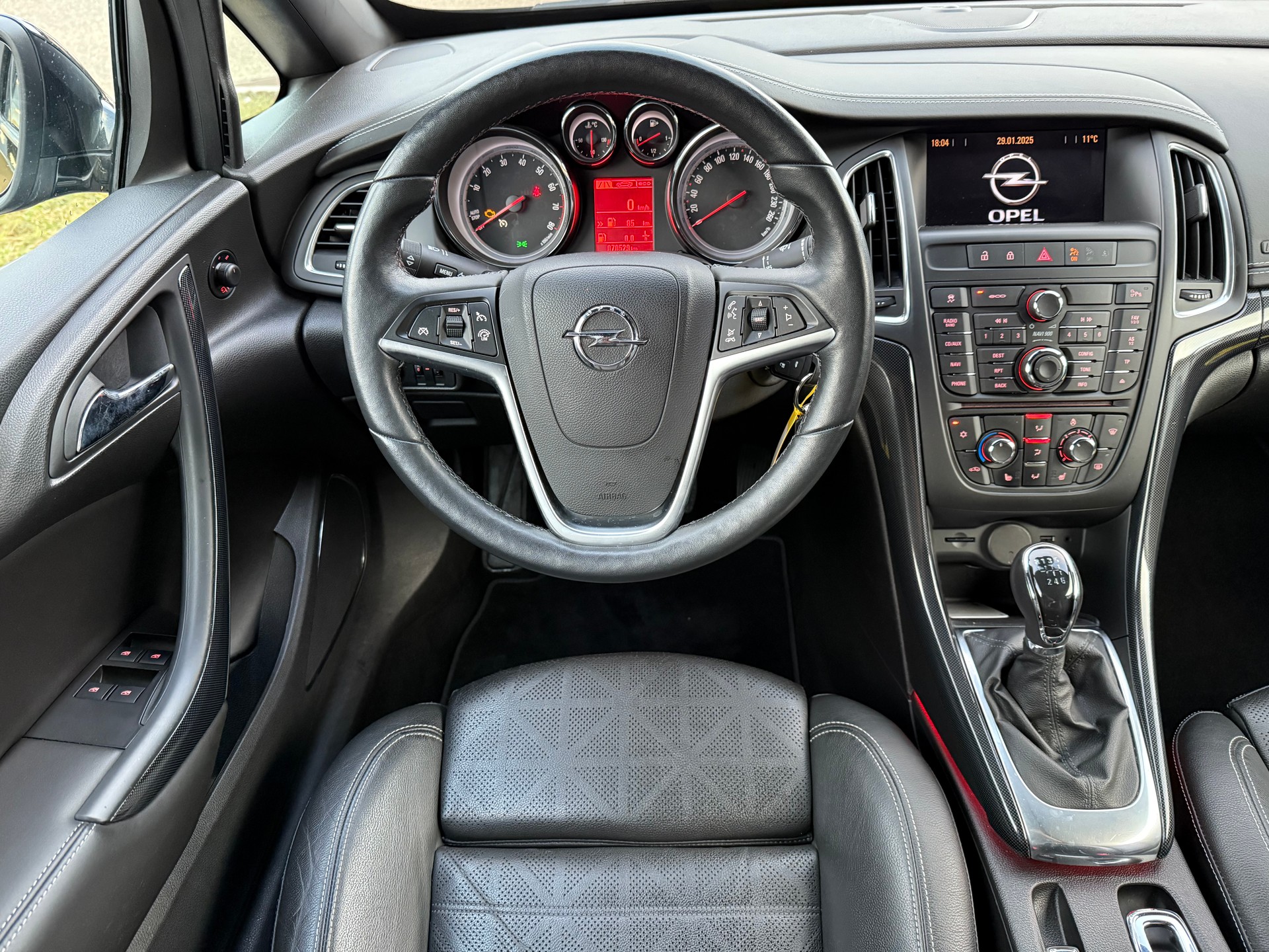 OPEL Cascada 1.4i 16V Turbo Cosmo-image-18