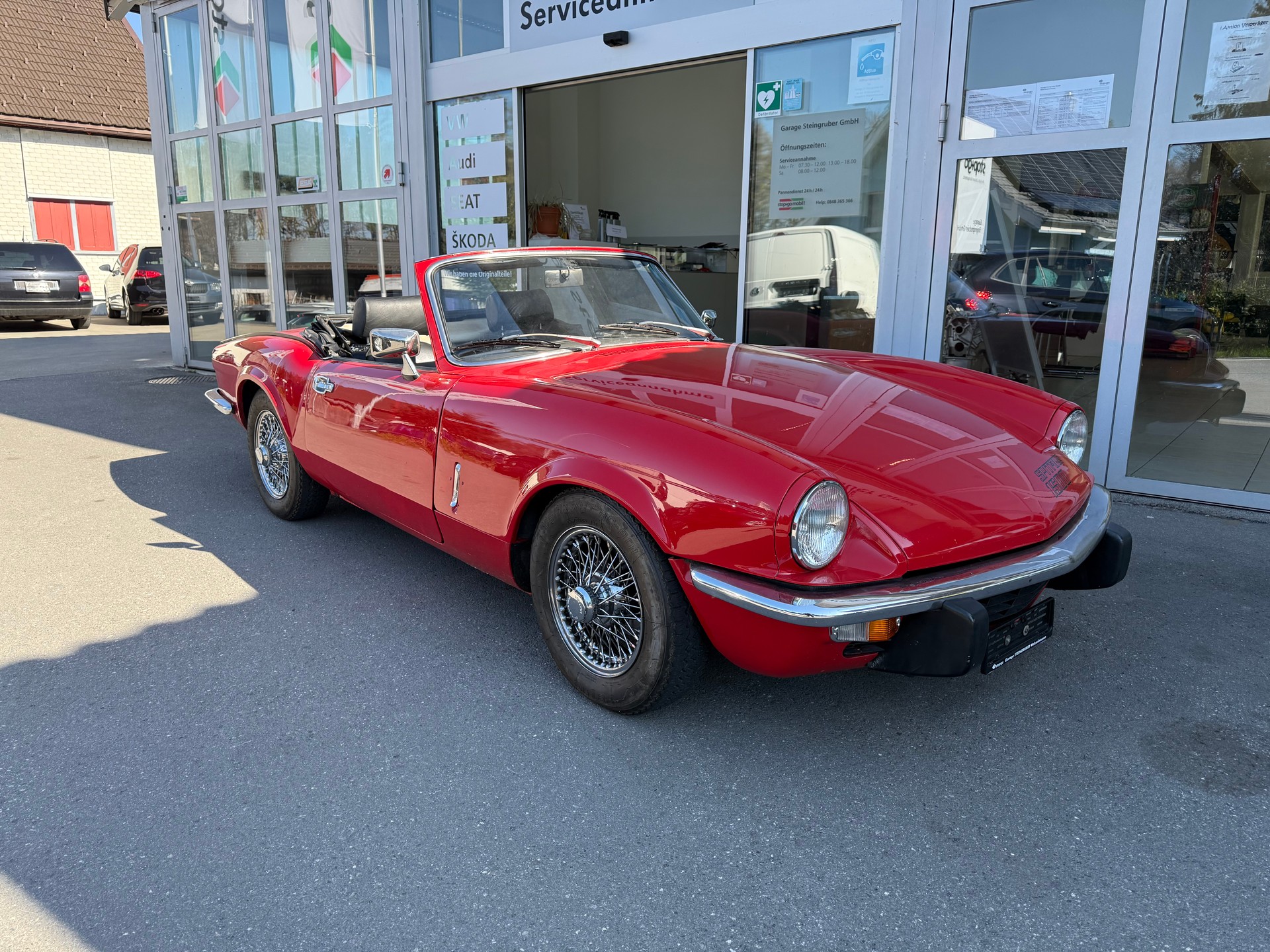 TRIUMPH Spitfire MK4-showroom-element-2