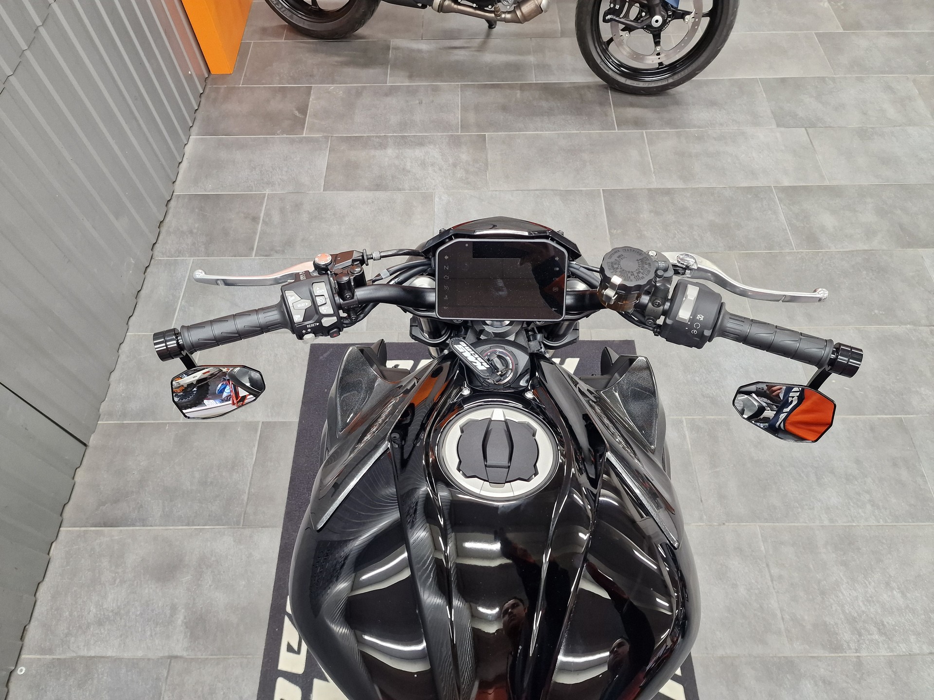 KAWASAKI Z 1100-image-6