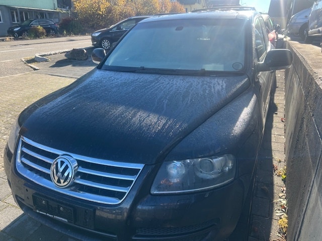 VW Touareg 3.2 V6-image-1