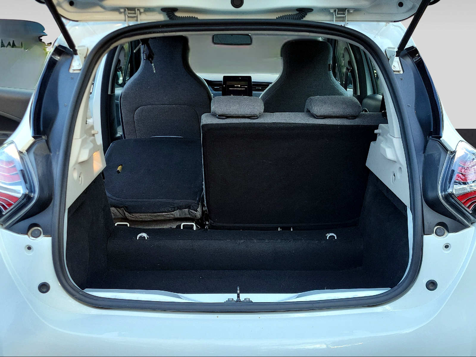 RENAULT Zoe R110 Zen (Batterie-Miete)-image-7