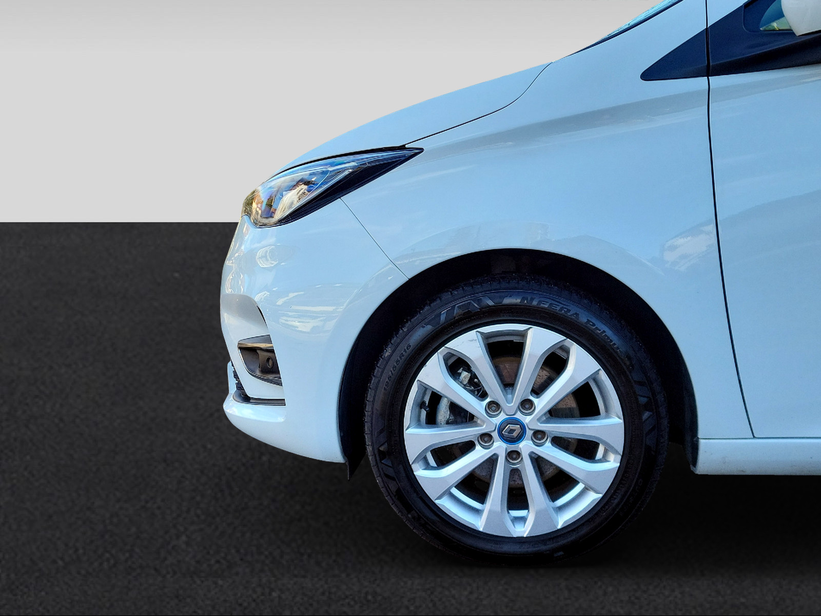 RENAULT Zoe R110 Zen (Batterie-Miete)-image-9