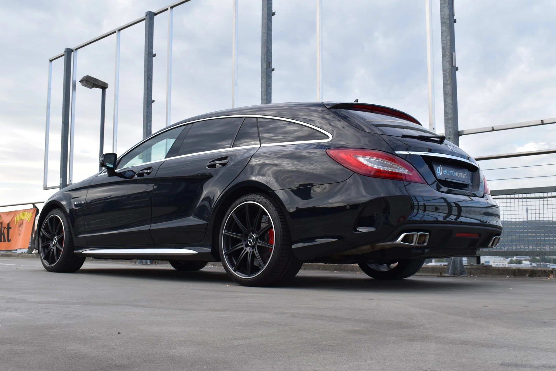 MERCEDES-BENZ CLS SHOOTING BRAKE 63 AMG S 4MATIC SPEEDSHIFT MCT l 585 PS-image-13