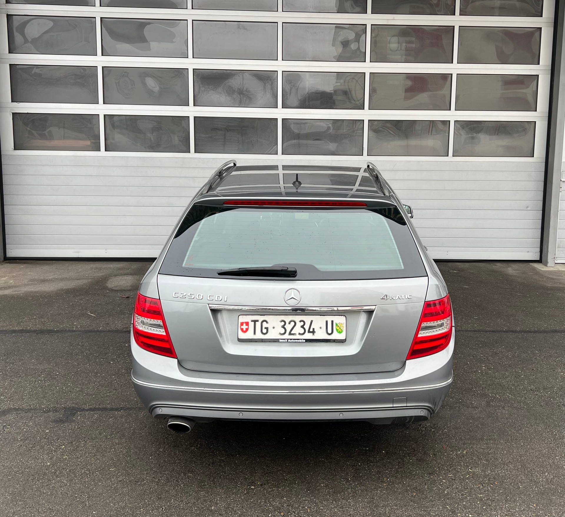 MERCEDES-BENZ C 250 CDI Elégance 4Matic 7G-Tronic-image-5