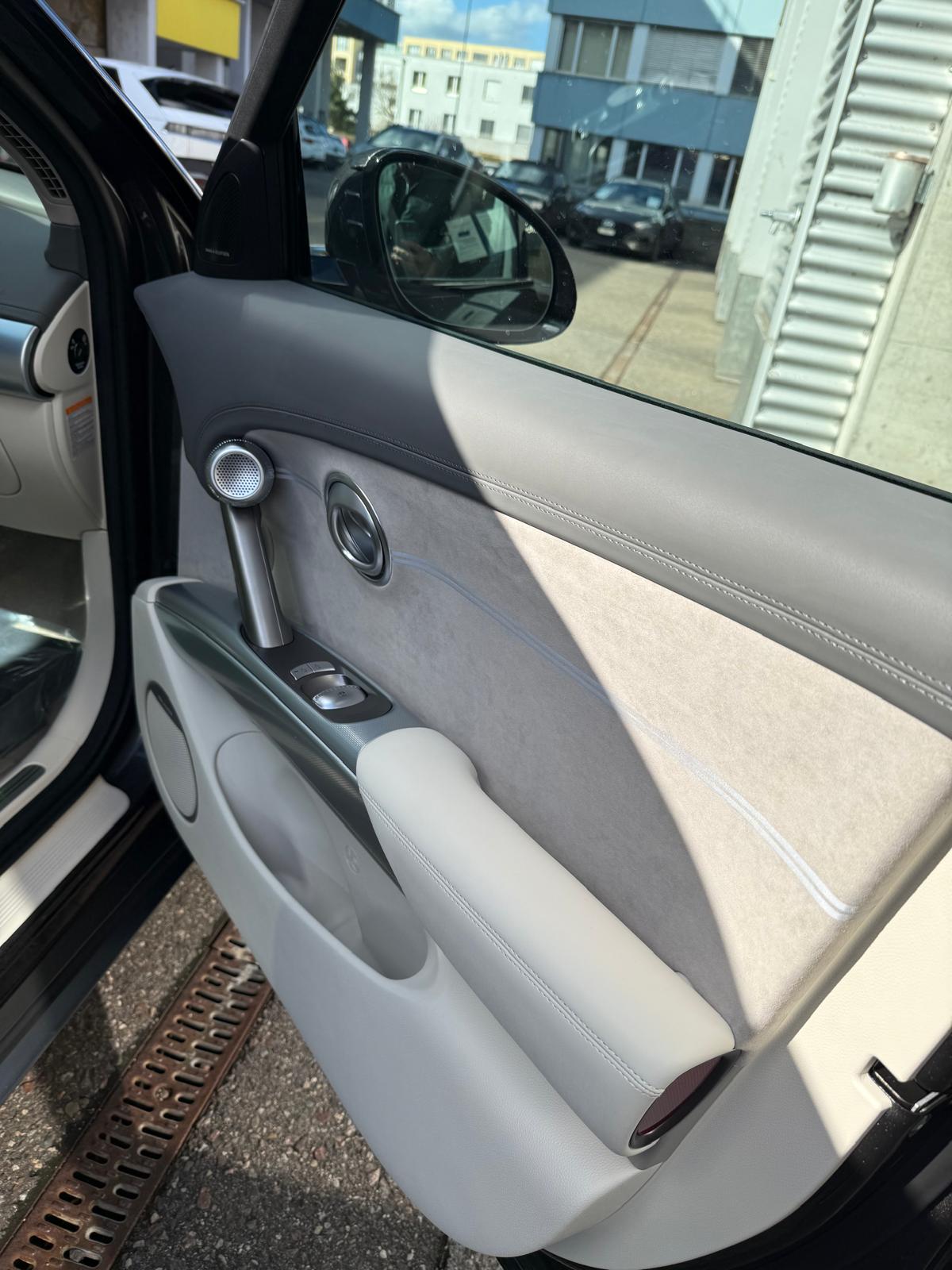 GENESIS GV60 Dual Motor Sport AWD-image-15