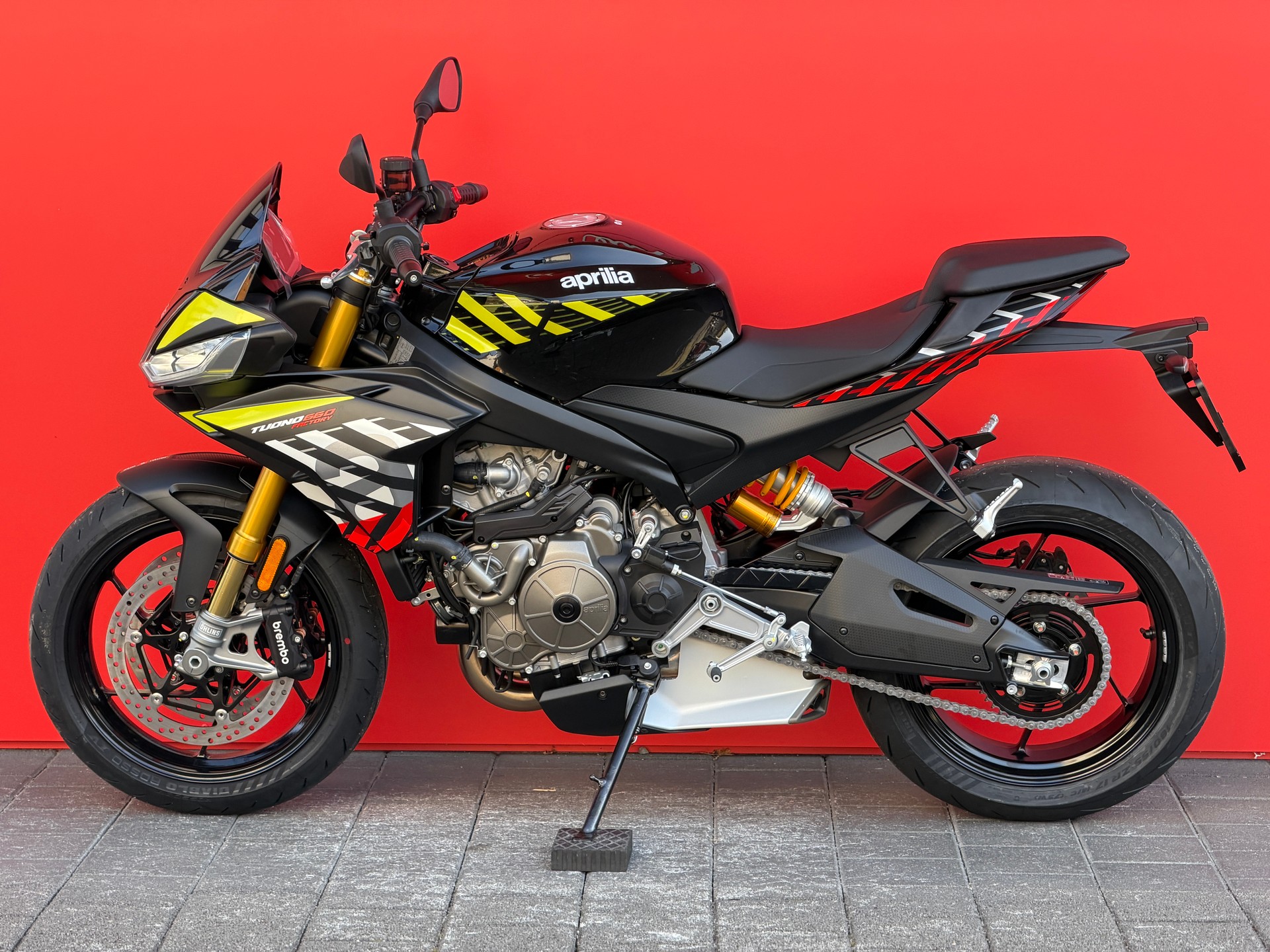 APRILIA Tuono Factory 660 E5+-showroom-element-2