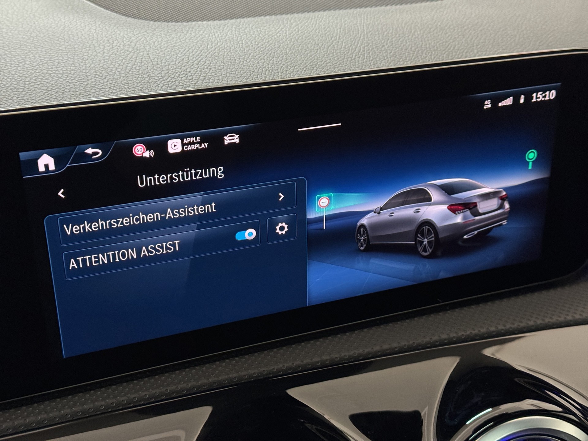 MERCEDES-BENZ A 180 7G-DCT AMG Line Night Star "Pano-Burmester-360°Kamera"-image-22