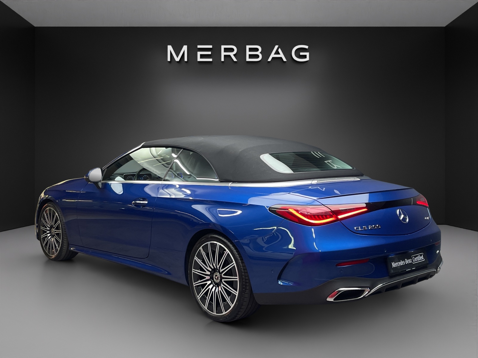MERCEDES-BENZ CLE 200 Cabrio 4M-image-8