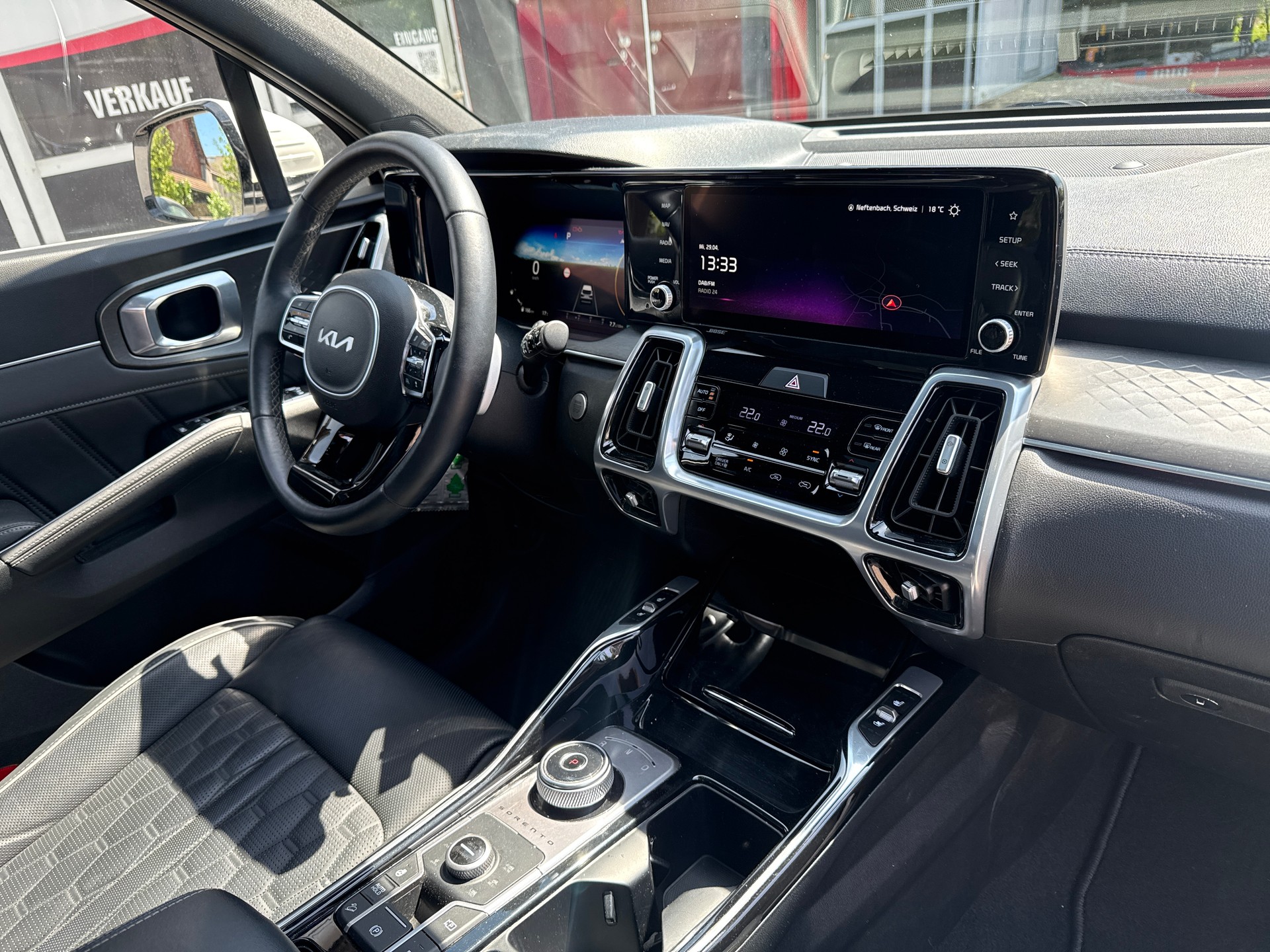 KIA Sorento 1.6 T-GDi HEV Style-image-15