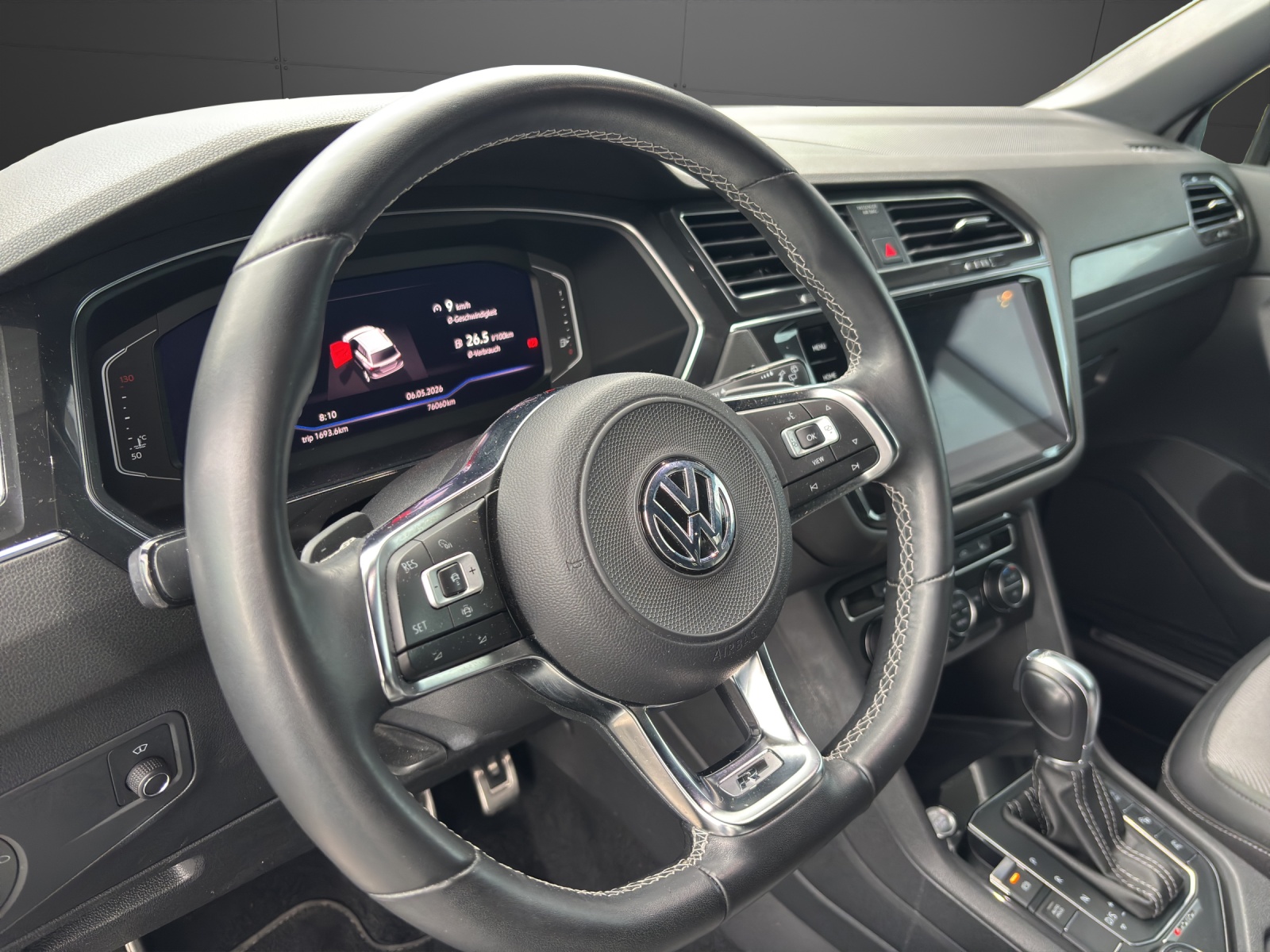 VW Tiguan Allspace 2.0TSI Highline 4Motion DSG-image-4