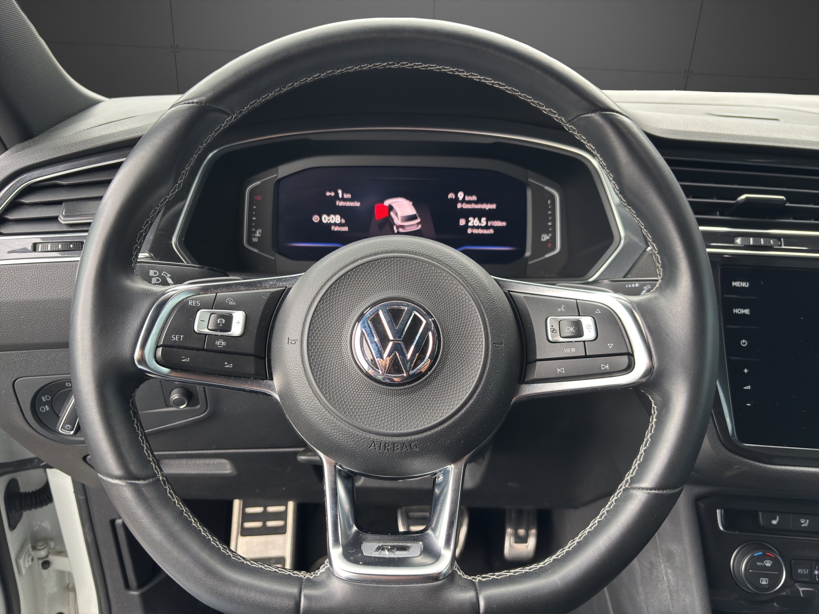 VW Tiguan Allspace 2.0TSI Highline 4Motion DSG-image-5