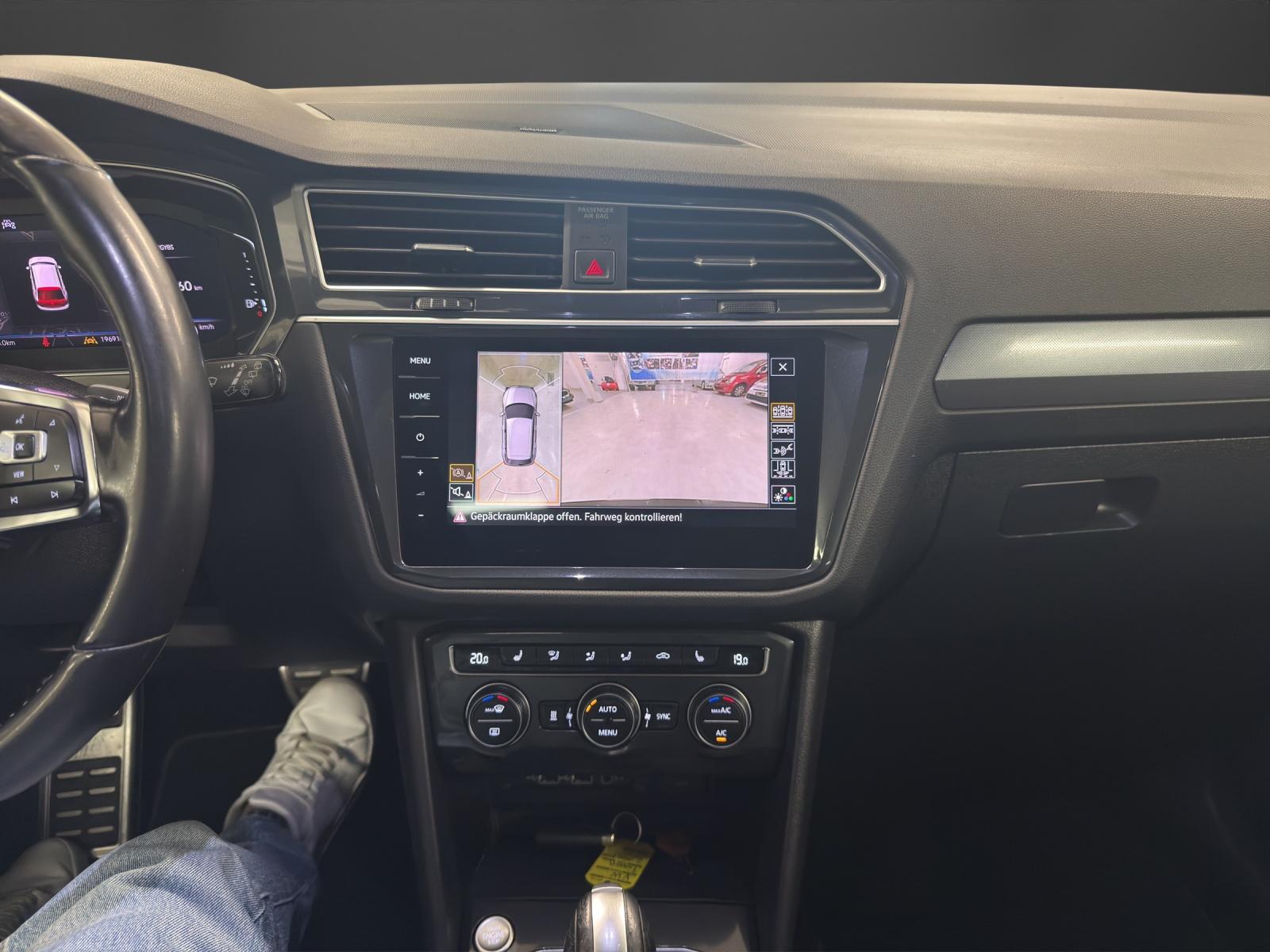 VW Tiguan 2.0 TDI SCR R-Line Highline 4Motion DSG-image-11
