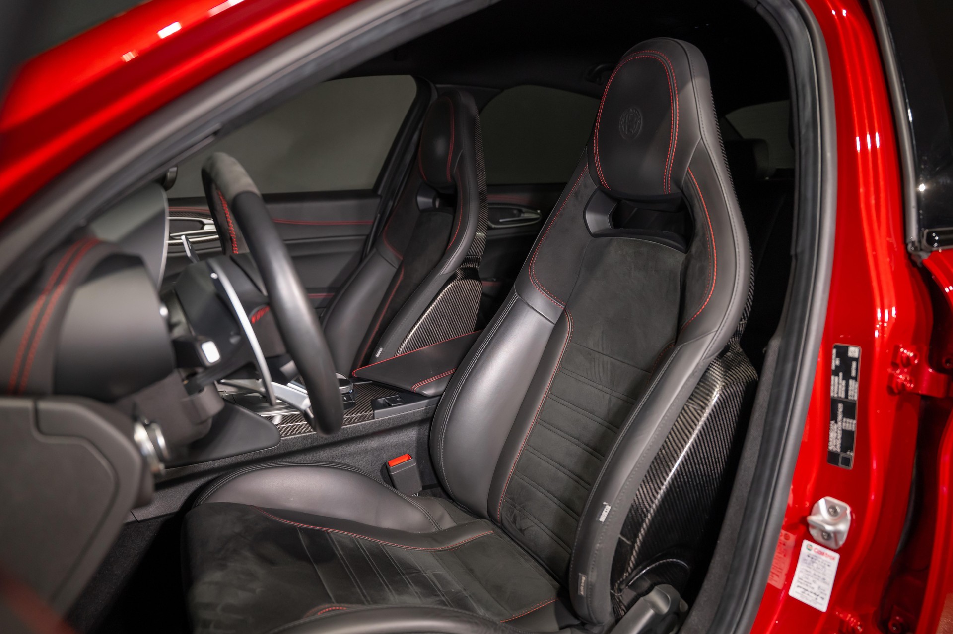 ALFA ROMEO Giulia 2.9 V6 Biturbo Quadrifoglio-image-16