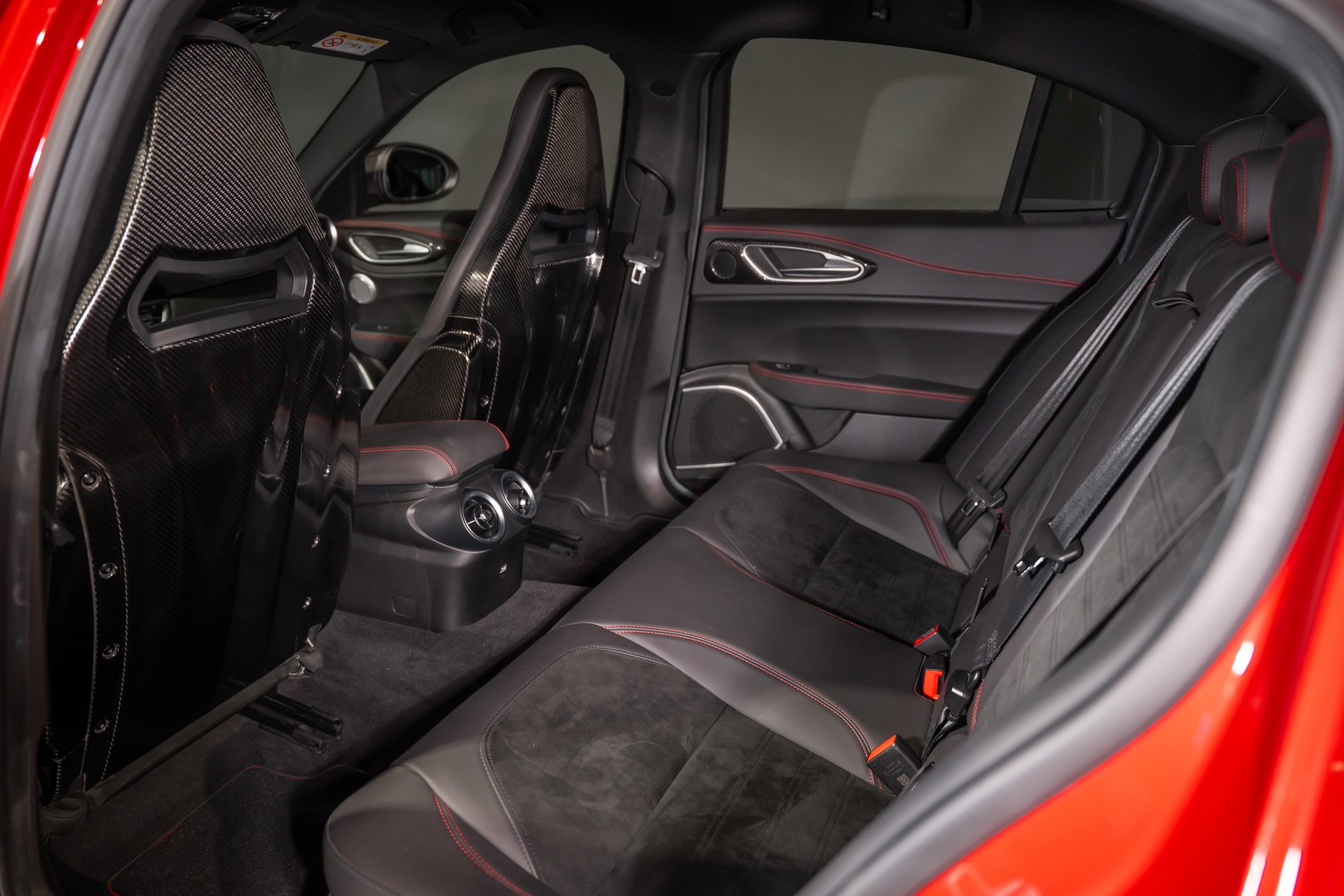 ALFA ROMEO Giulia 2.9 V6 Biturbo Quadrifoglio-image-19