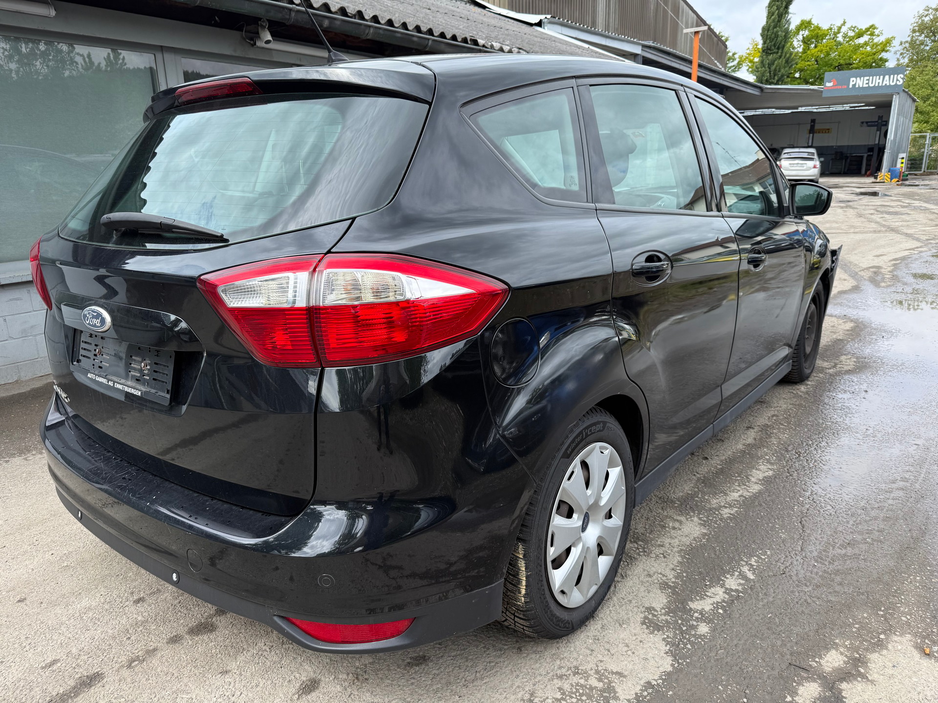 FORD C-Max 1.6 Ti-VCT Titanium-image-5