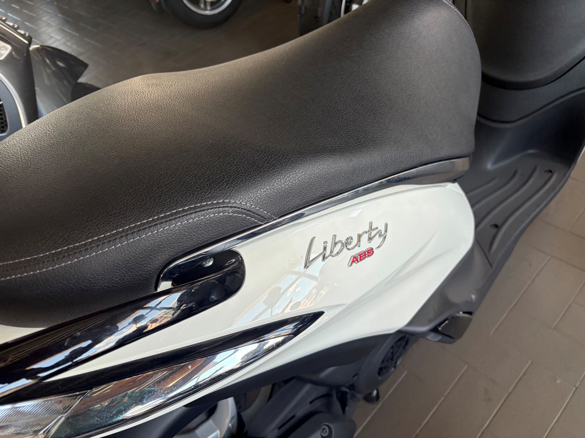 PIAGGIO Liberty 125-image-2