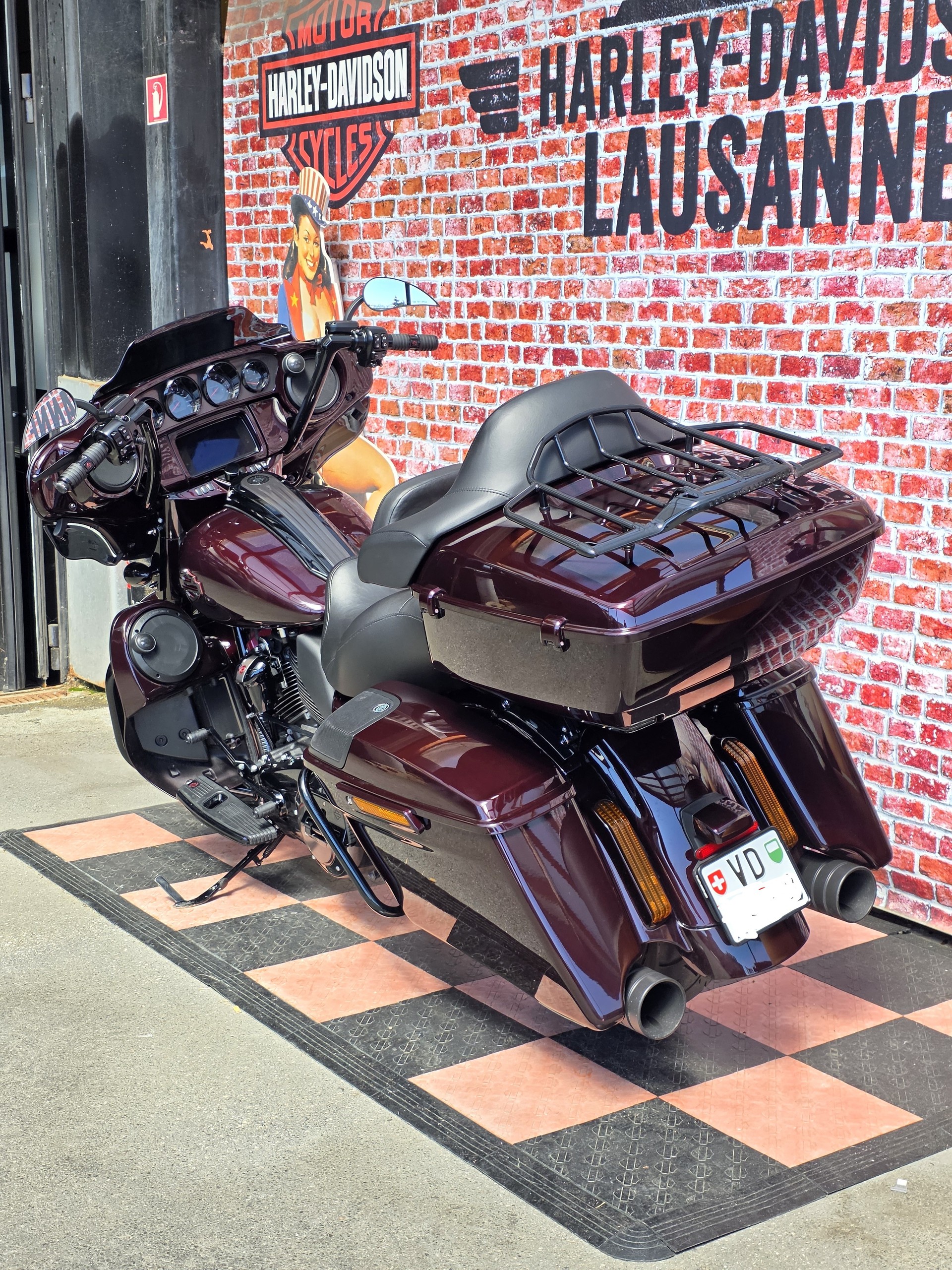 HARLEY-DAVIDSON FLHXSE Street Glide ABS CVO 117-image-5