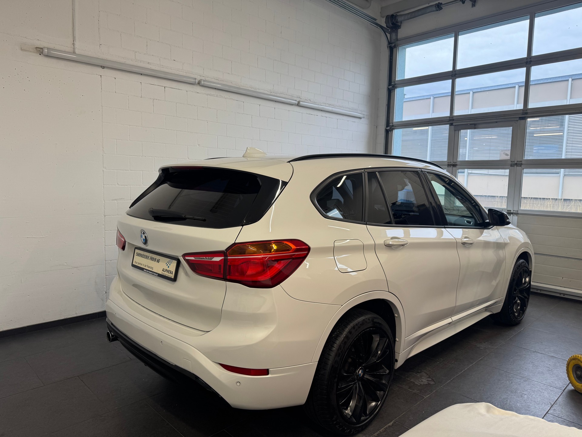 BMW X1 xDrive 18d Steptronic-image-3
