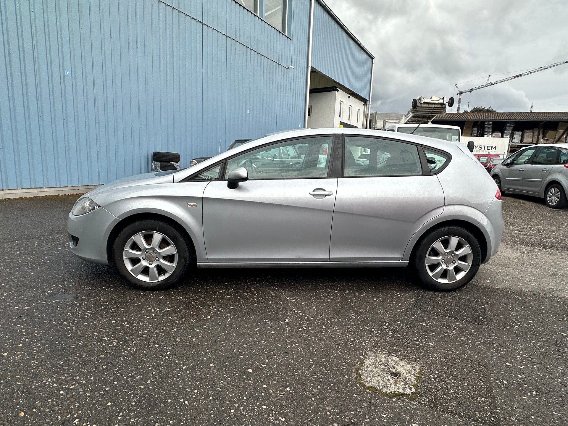 SEAT Leon 1.6 Reference-image-3