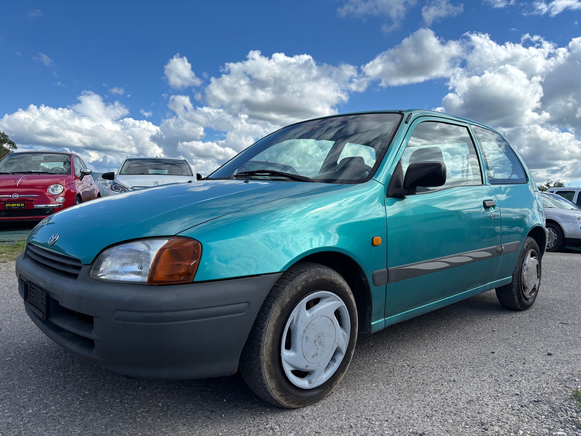 TOYOTA Starlet 1.3-image-1
