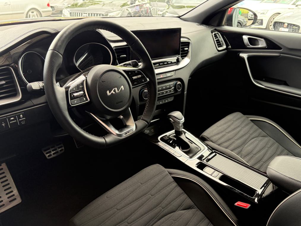 KIA XCeed 1.6 T-GDi GT-Line-showroom-element-3