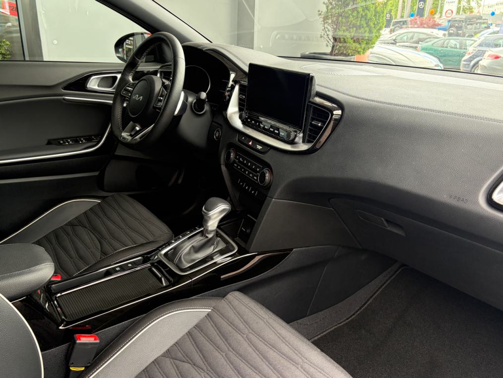 KIA XCeed 1.6 T-GDi GT-Line-image-7