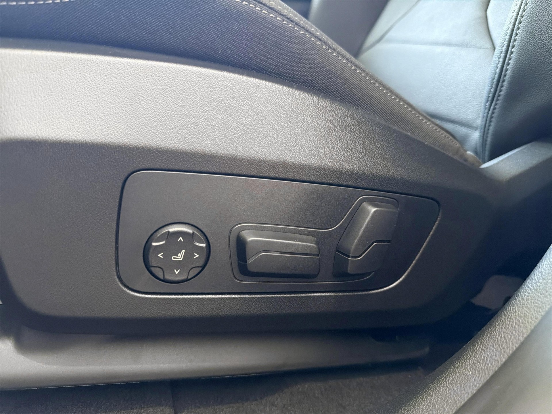 BMW X1 xDr 30e M Sport Pro-image-19