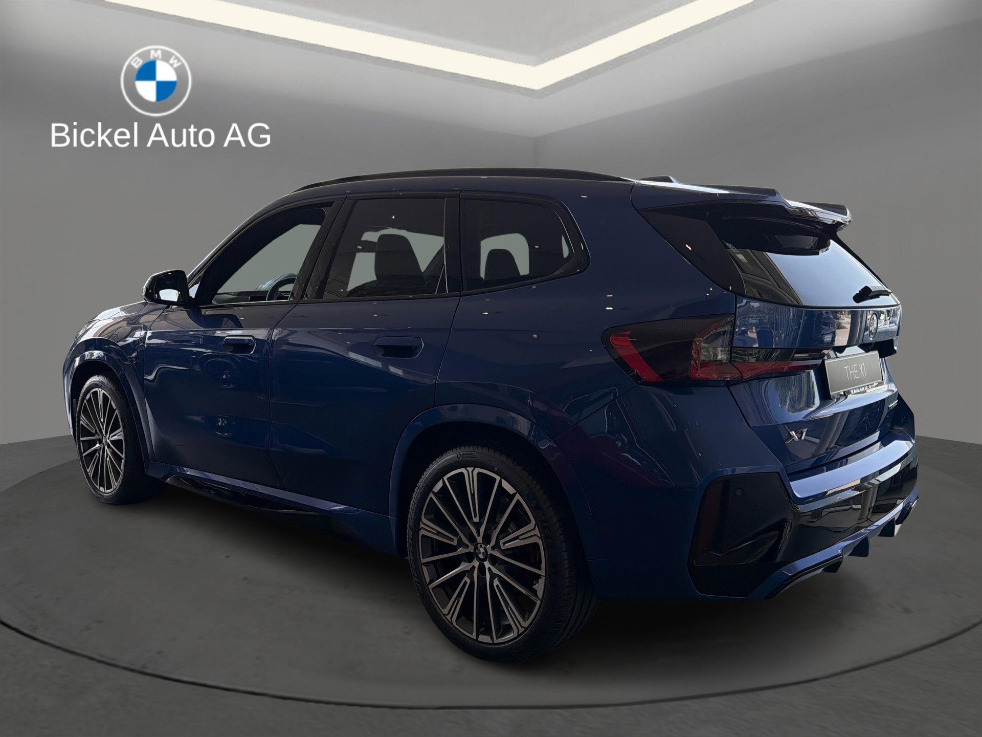 BMW X1 xDr 30e M Sport Pro-showroom-element-3
