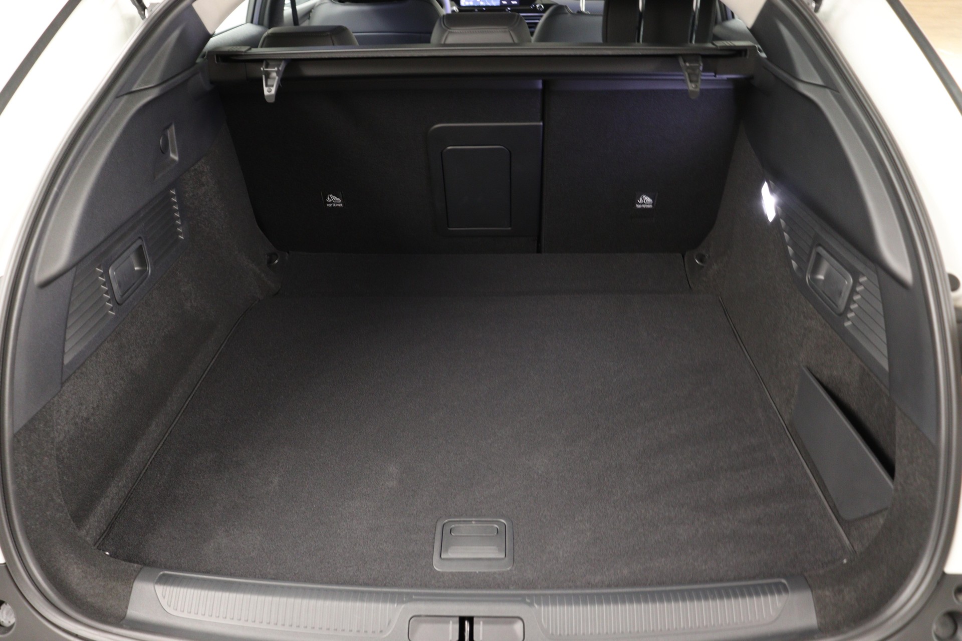 CITROEN C5 X 1.2 PureTech Swiss Edition-image-14