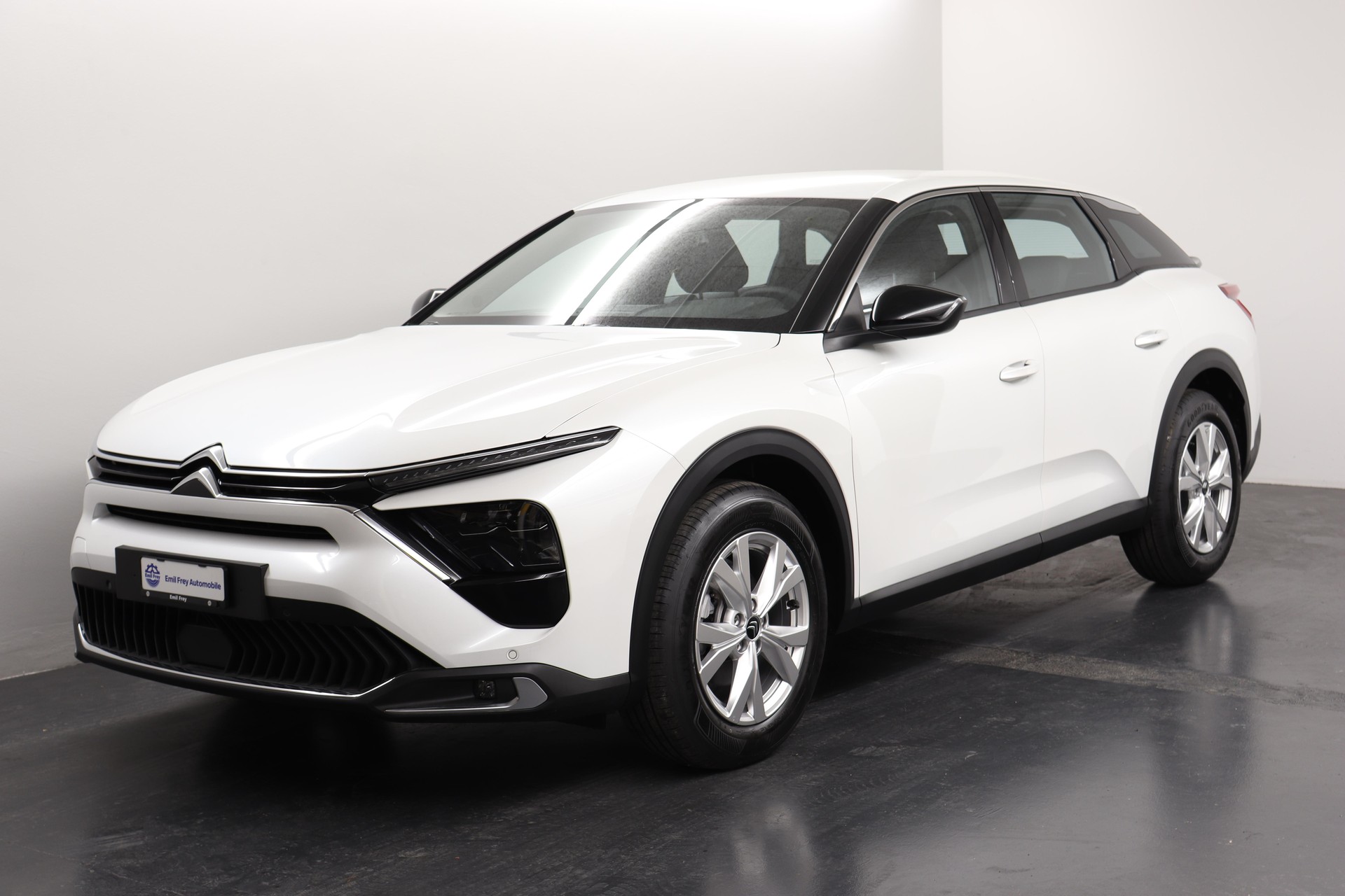 CITROEN C5 X 1.2 PureTech Swiss Edition-image-5