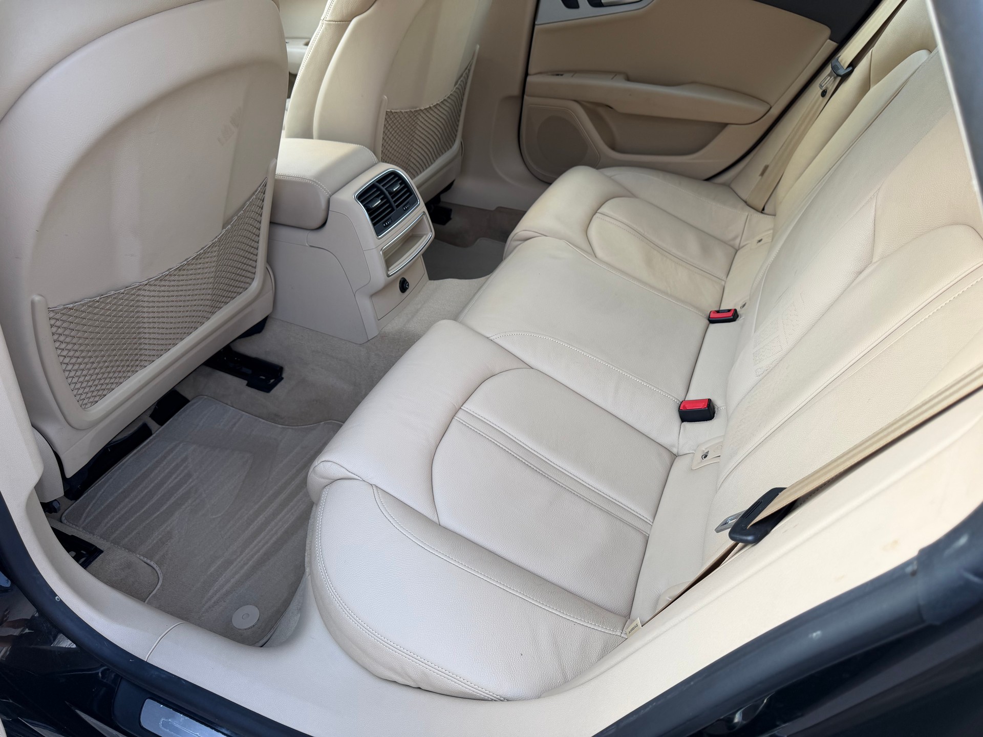 AUDI A7 Sportback 3.0 TFSI quattro S-tronic-image-9