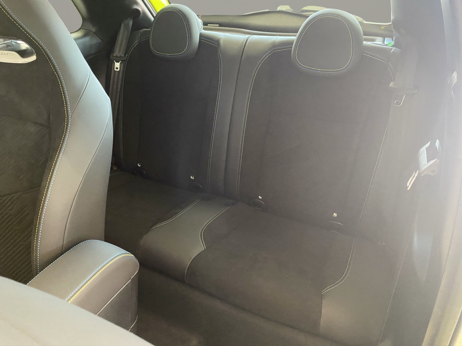 FIAT 500e Abarth Turismo-image-13