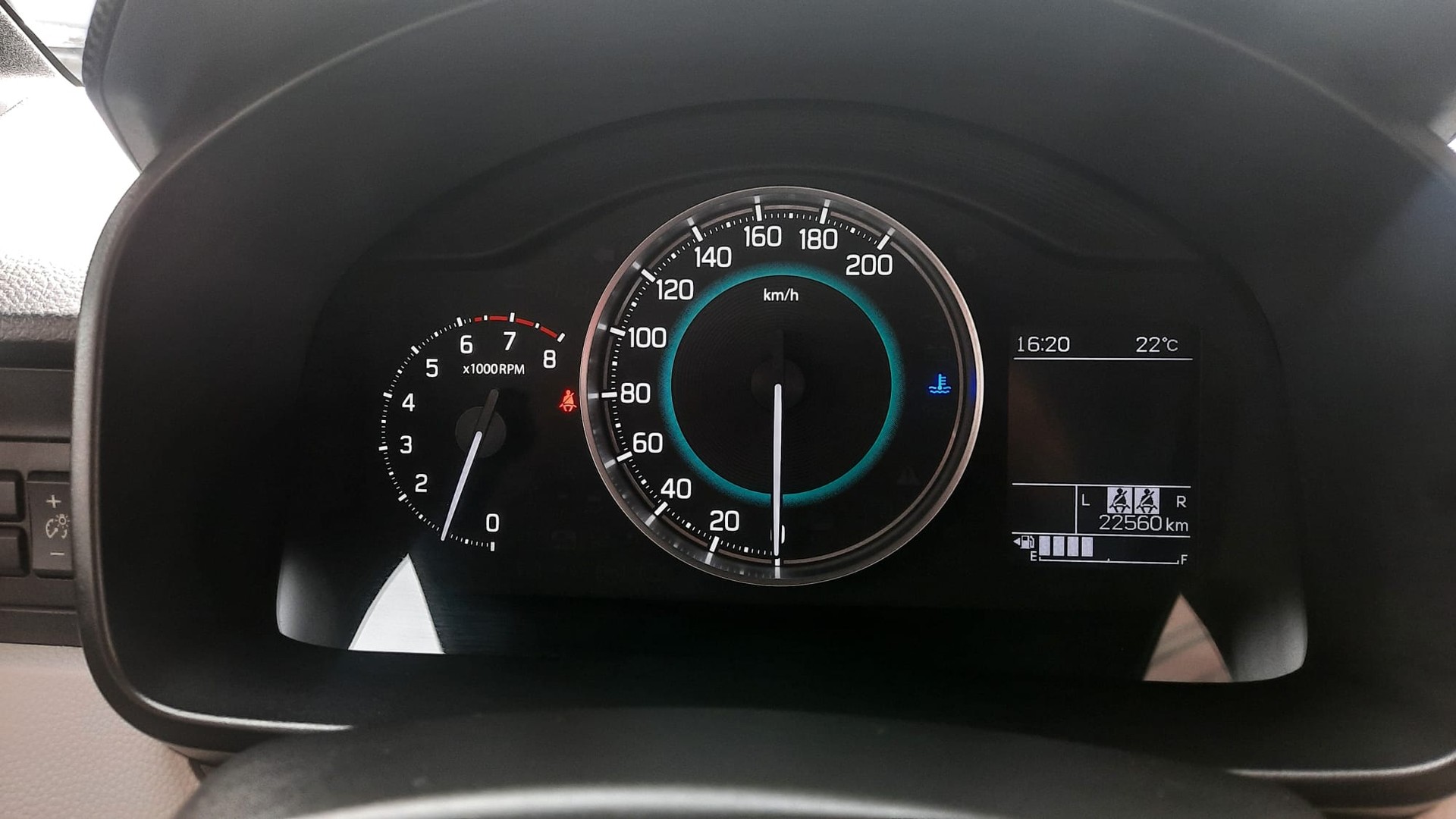 SUZUKI Ignis 1.2i Compact+ Hybrid 4x4-image-7