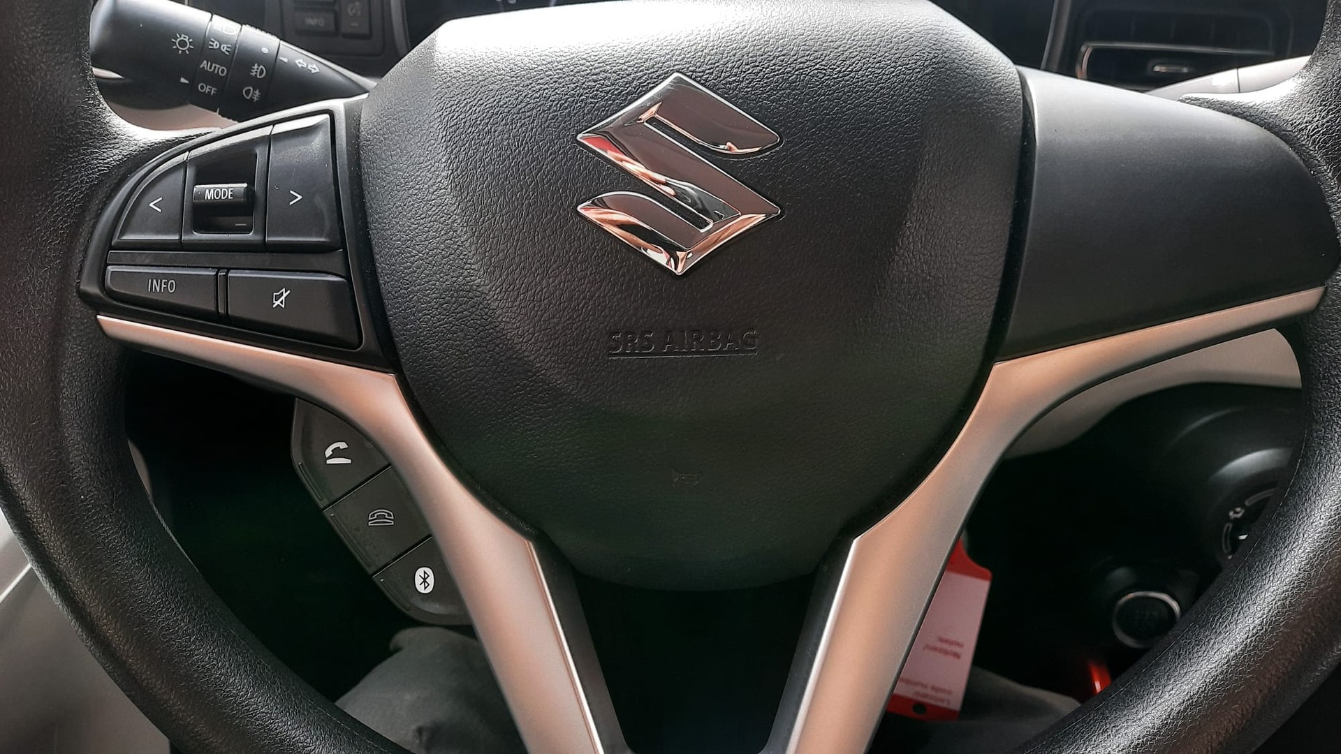 SUZUKI Ignis 1.2i Compact+ Hybrid 4x4-image-8