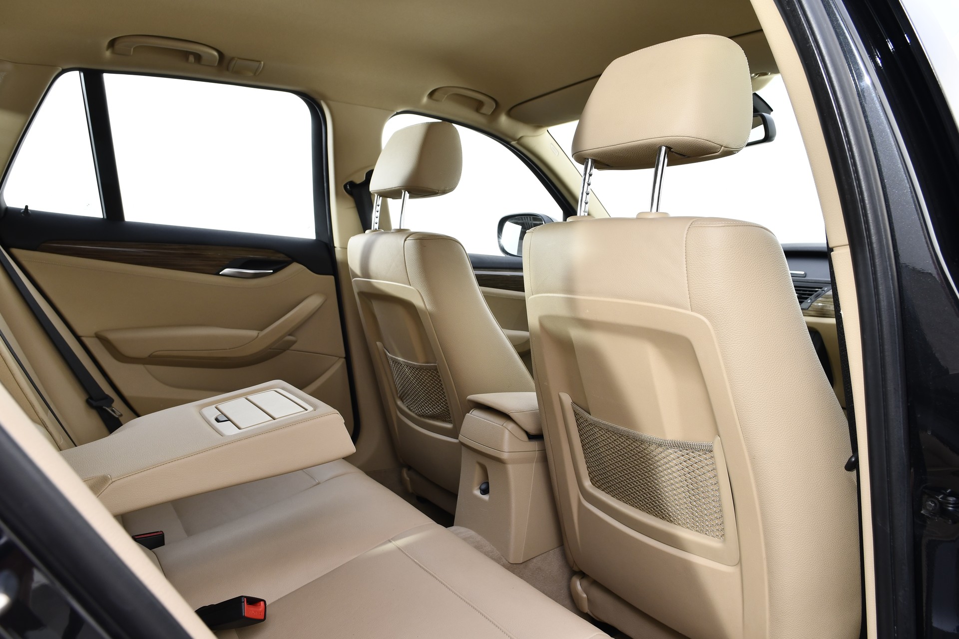 BMW X1 sDrive 20d Efficient-Dynamics Edition-image-18