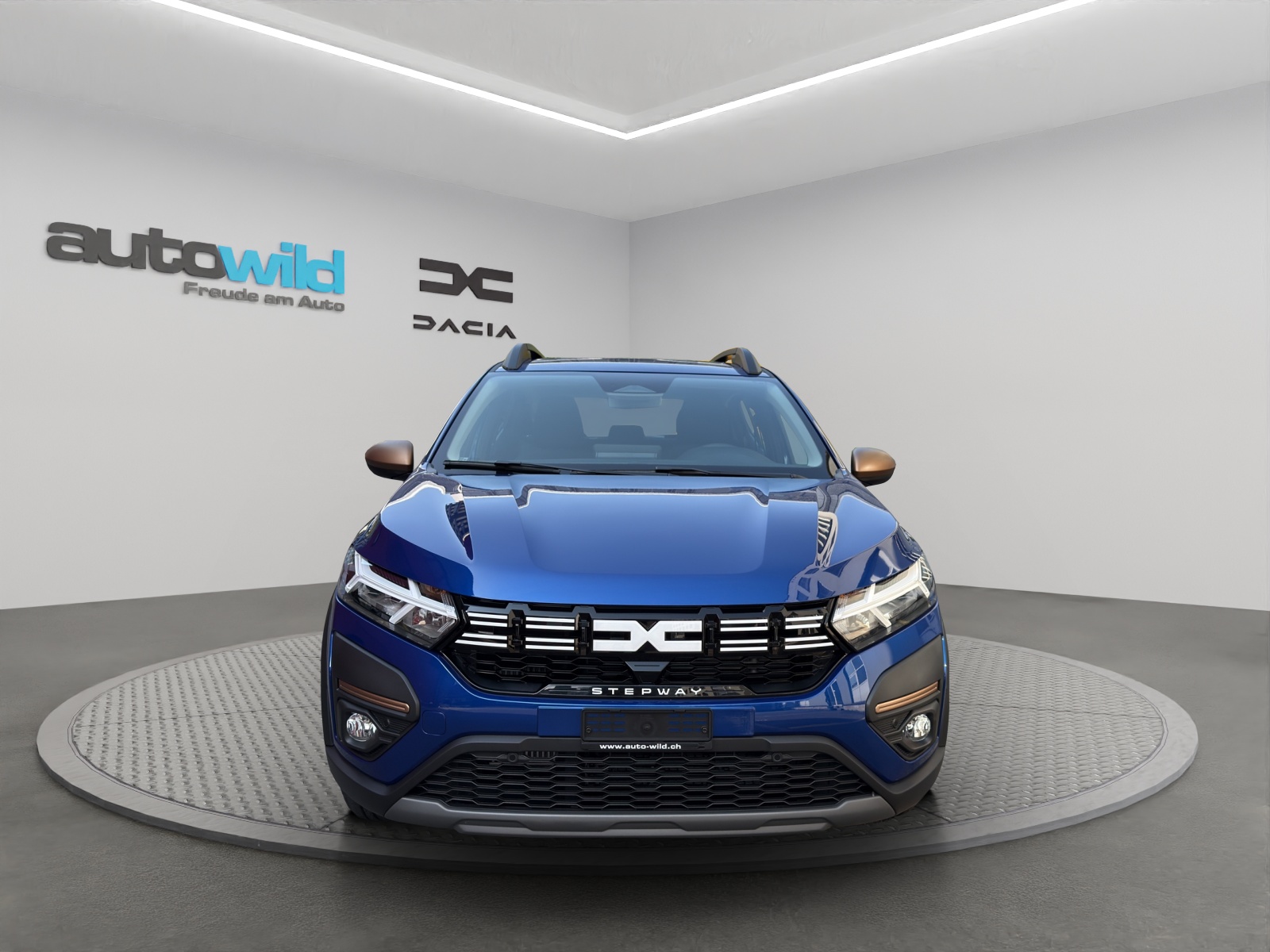 DACIA Sandero Stepway TCe 90 Extreme CVT-image-4
