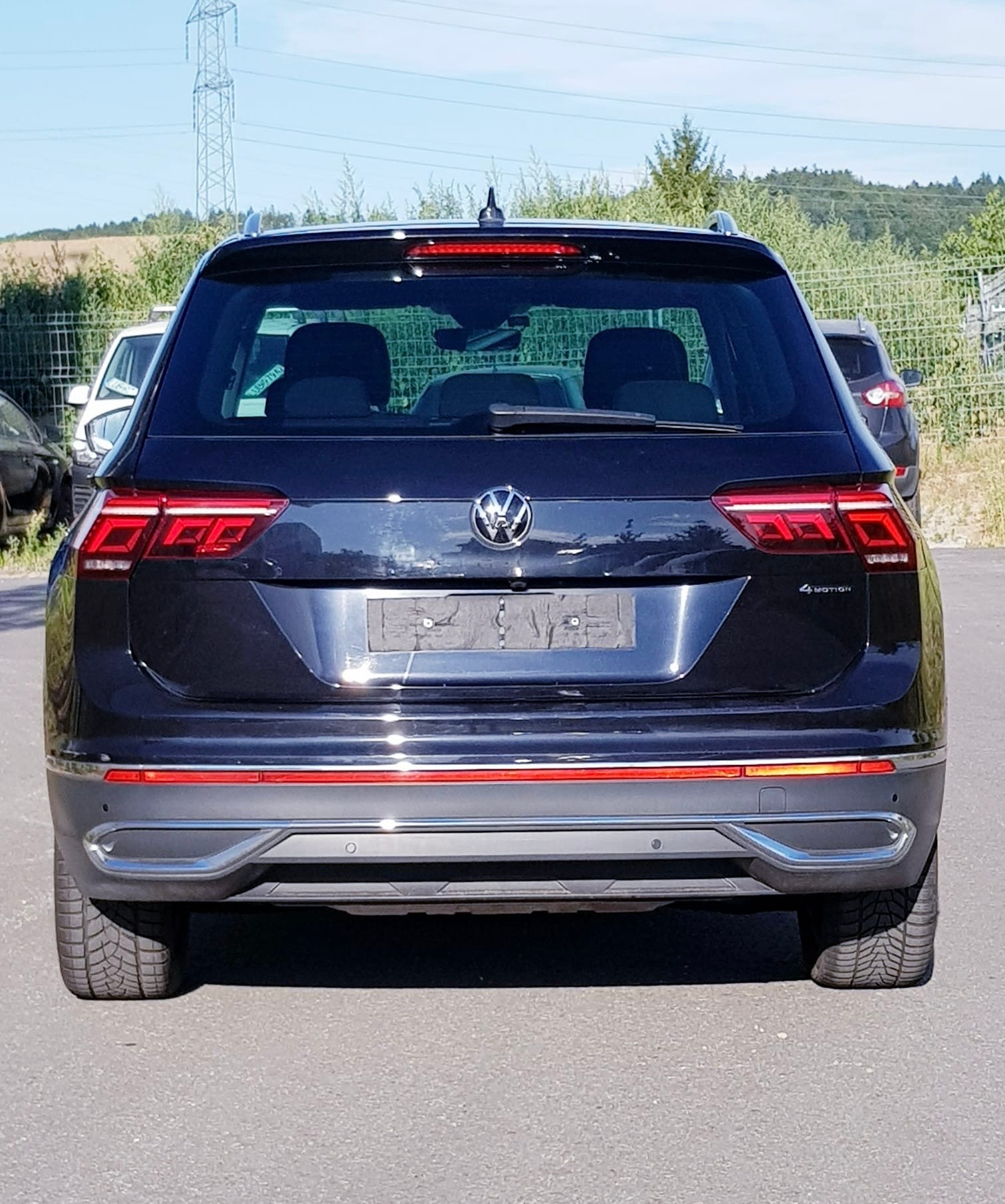 VW Tiguan 2.0TSI Elegance 4Motion DSG Leasing Finanzierung Möglich-image-4
