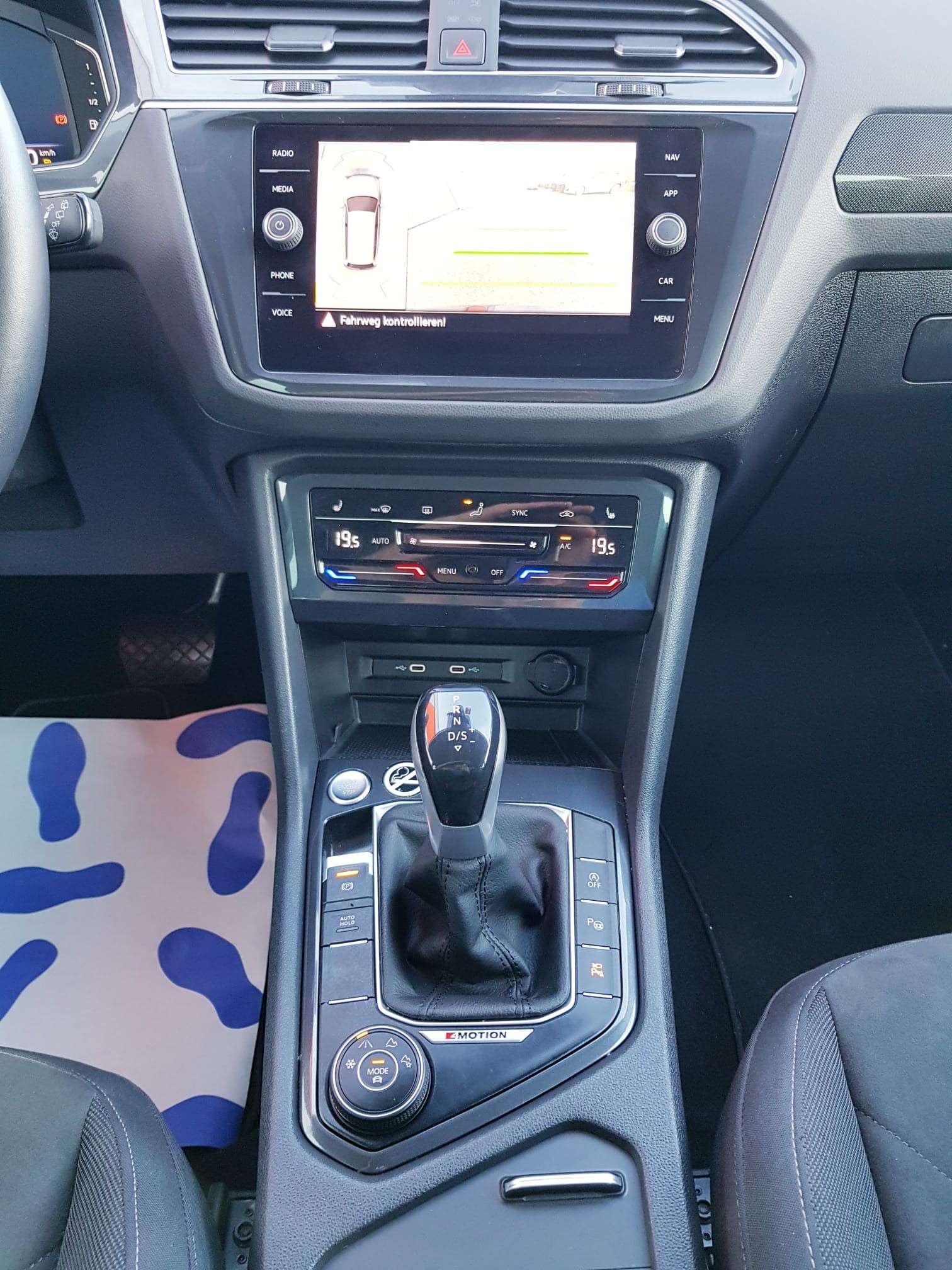 VW Tiguan 2.0TSI Elegance 4Motion DSG Leasing Finanzierung Möglich-image-9