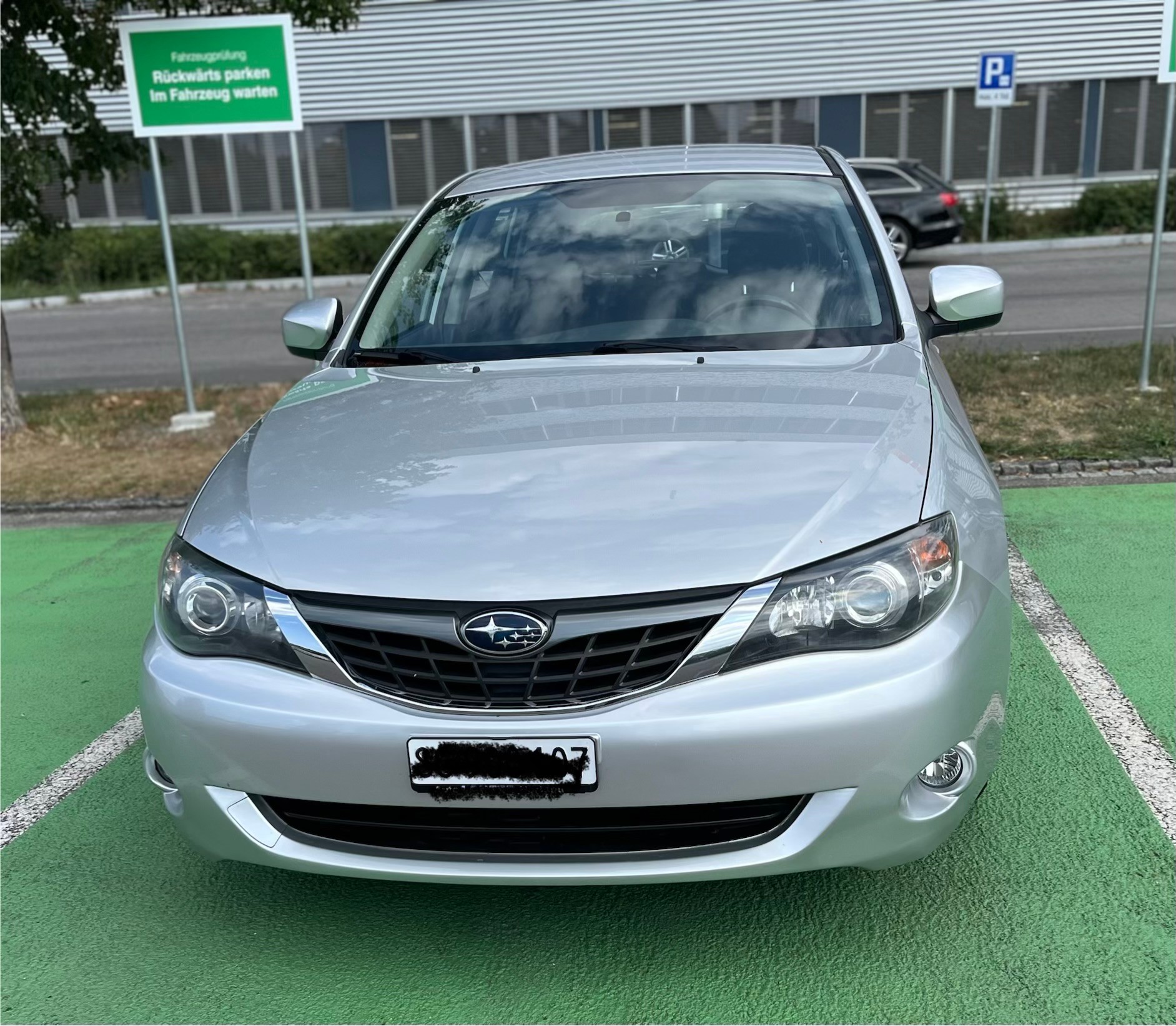 SUBARU Ab frisch MFK 5/8/2026 und frisch Servic 2,0i R