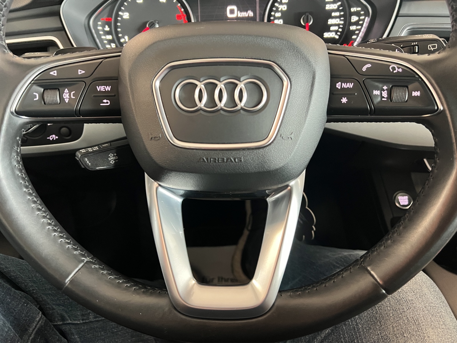 AUDI A4 allroad 3.0 TDI quattro tiptronic-image-18
