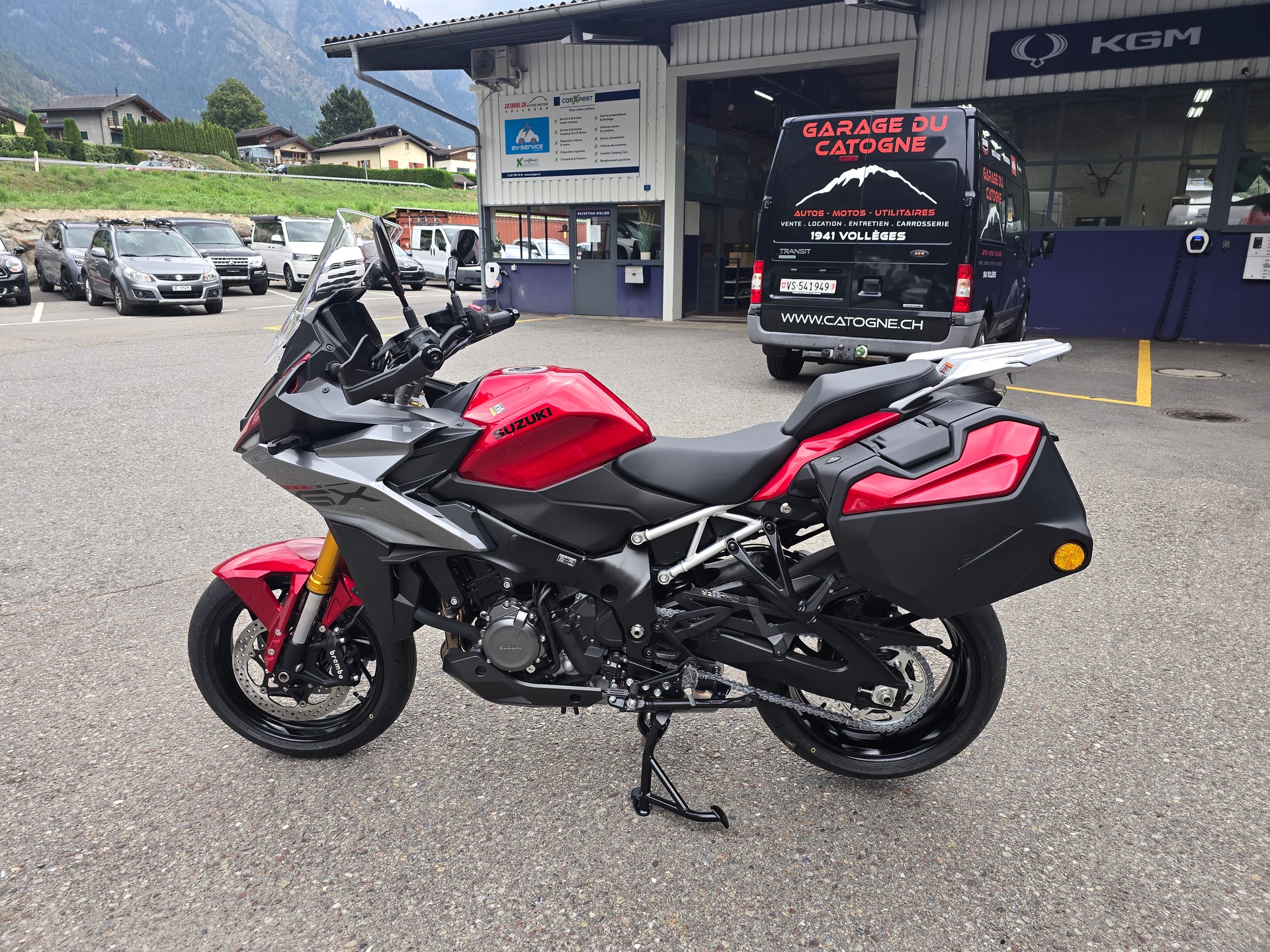 SUZUKI GSX-S 1000 GX Travel-image-1