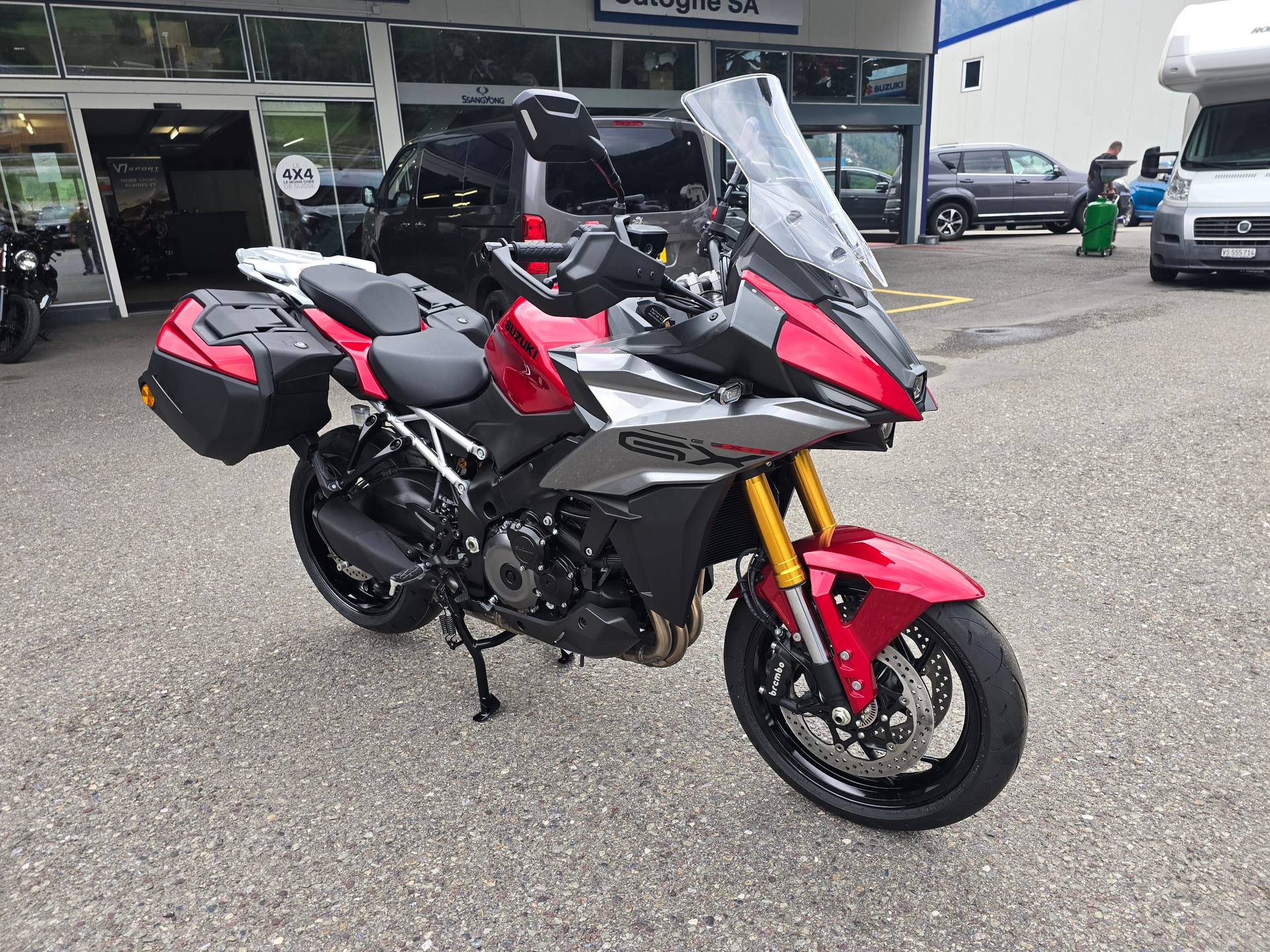 SUZUKI GSX-S 1000 GX Travel-image-10
