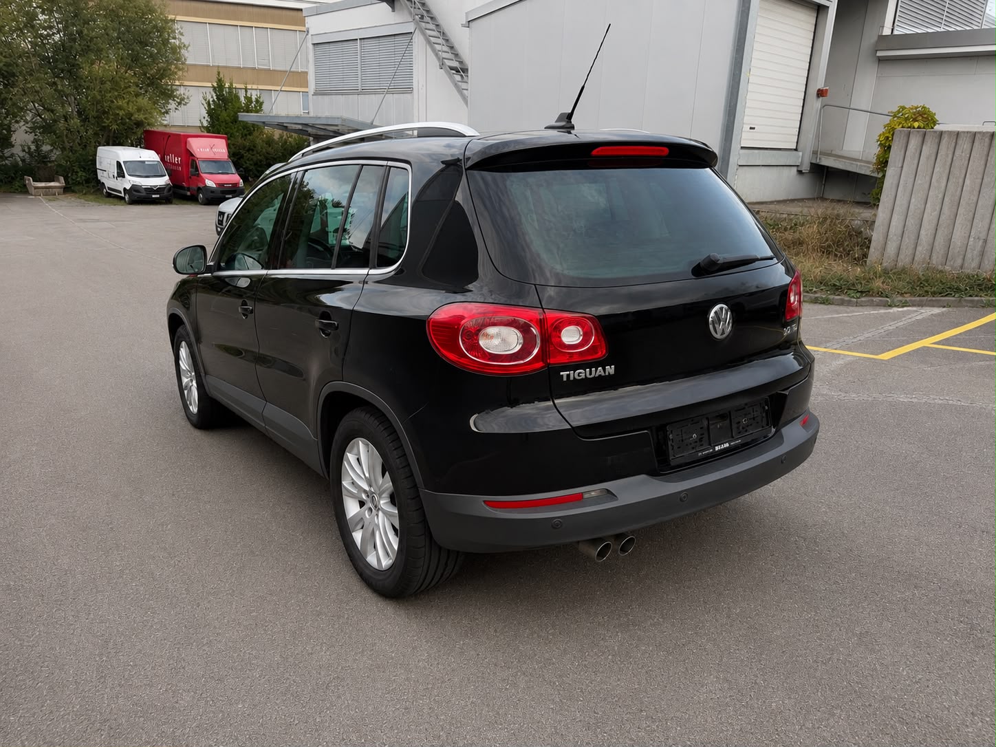 VW Tiguan 2.0 TDI Sport&Style Tiptronic-showroom-element-3