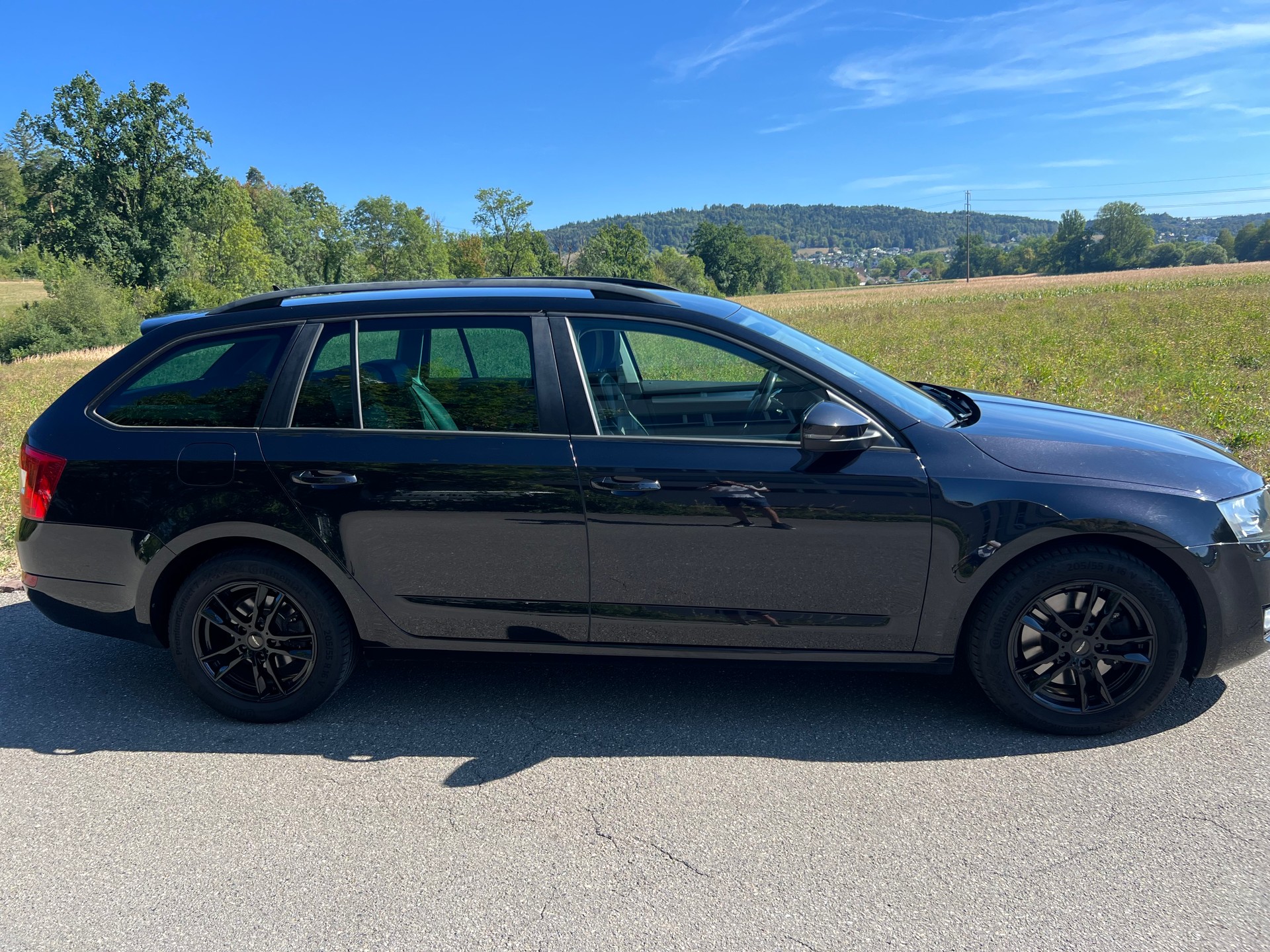 SKODA Octavia Combi 1.8 TSI Elegance 4x4 DSG-image-1