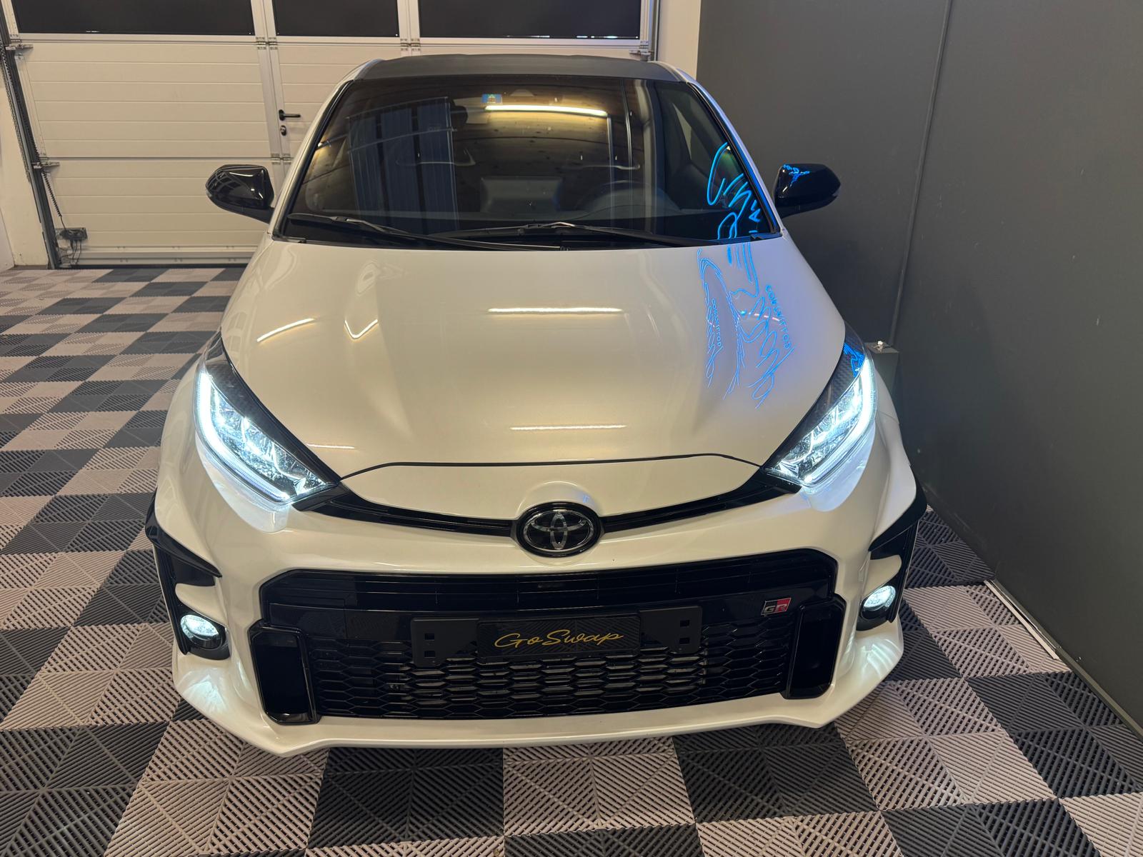 TOYOTA Yaris 1.6 GR Sport-image-8